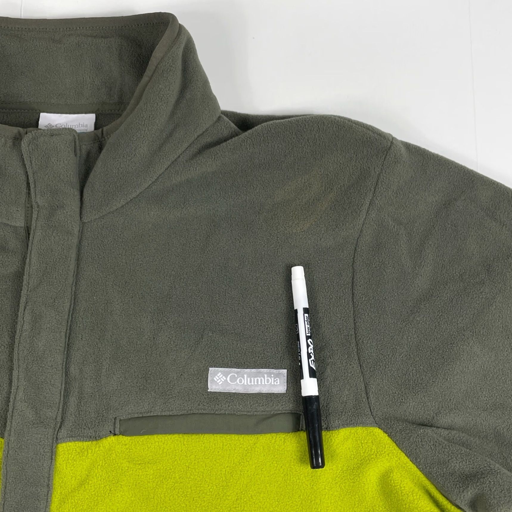 Vintage Columbia Sweater Men L Green 1/4 Snap Fleece Pullover Outdoor Hiking Skiing Casual Travel Workwear Long Sleeve Mock Neck Regular Fit Size US L / EU 52-54 / 3 - 4 Thumbnail