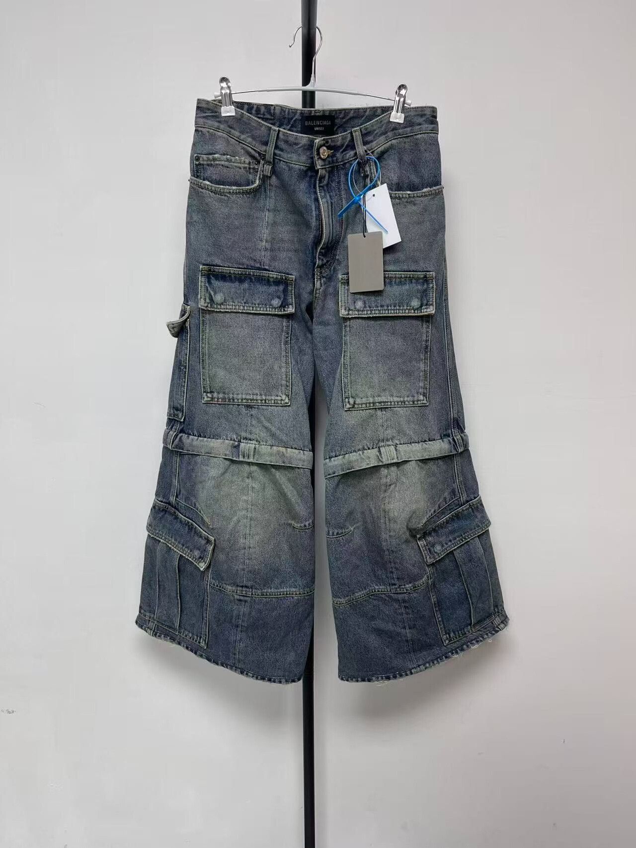 Balenciaga balenciaga cargo flared denim trousers Size 24" / US 00 / IT 34 - 1 Thumbnail