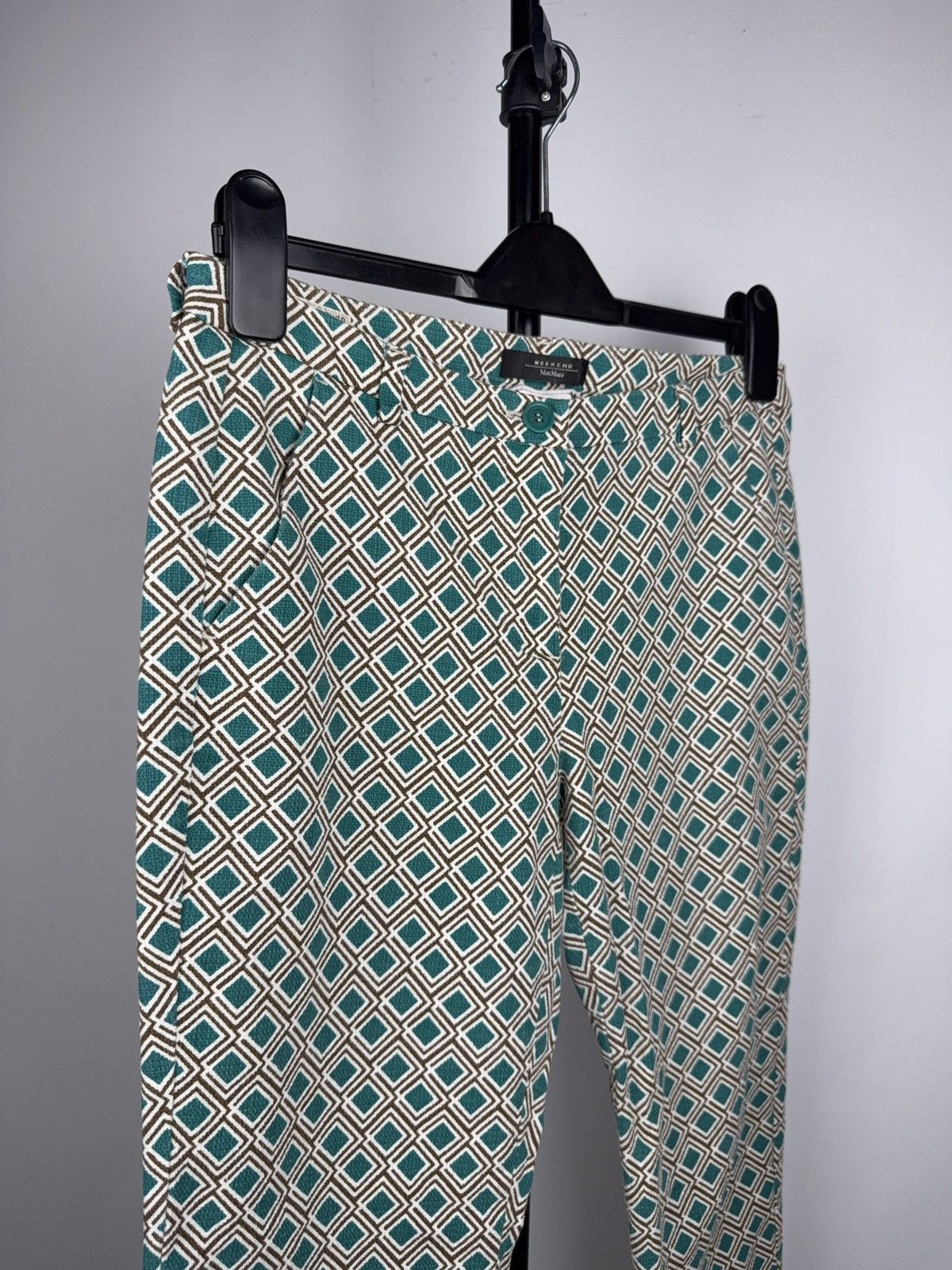 Weekend Max Mara Luxury Weekend Max Mara Geometric Capri Pants W30 Designer Size 30" / US 8 / IT 44 - 2 Thumbnail