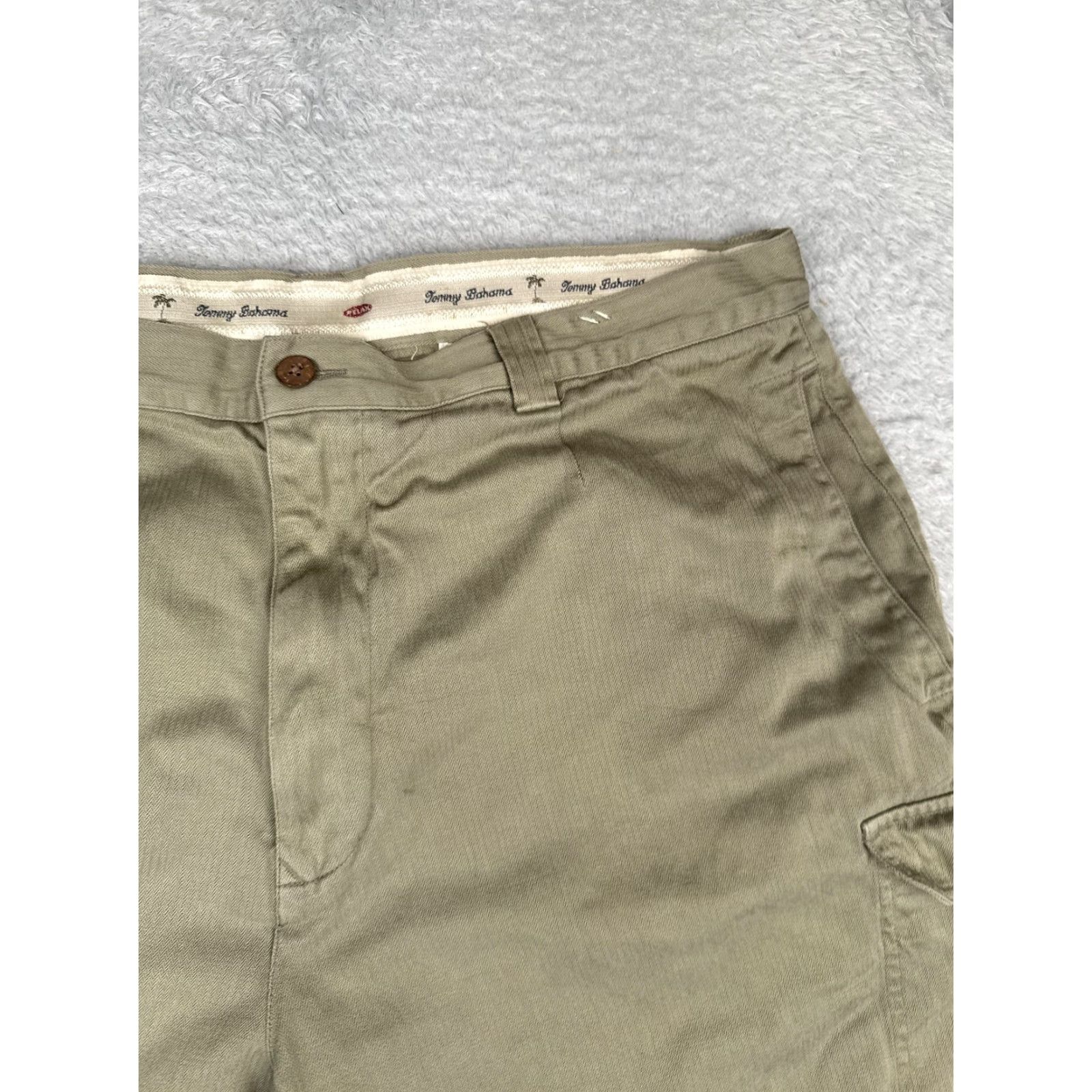 Tommy Bahama Tommy Bahama Shorts Mens 38 Olive Green Silk Cotton Cargo Pockets Chino Zip Fly Size US 38 / EU 54 - 5 Thumbnail
