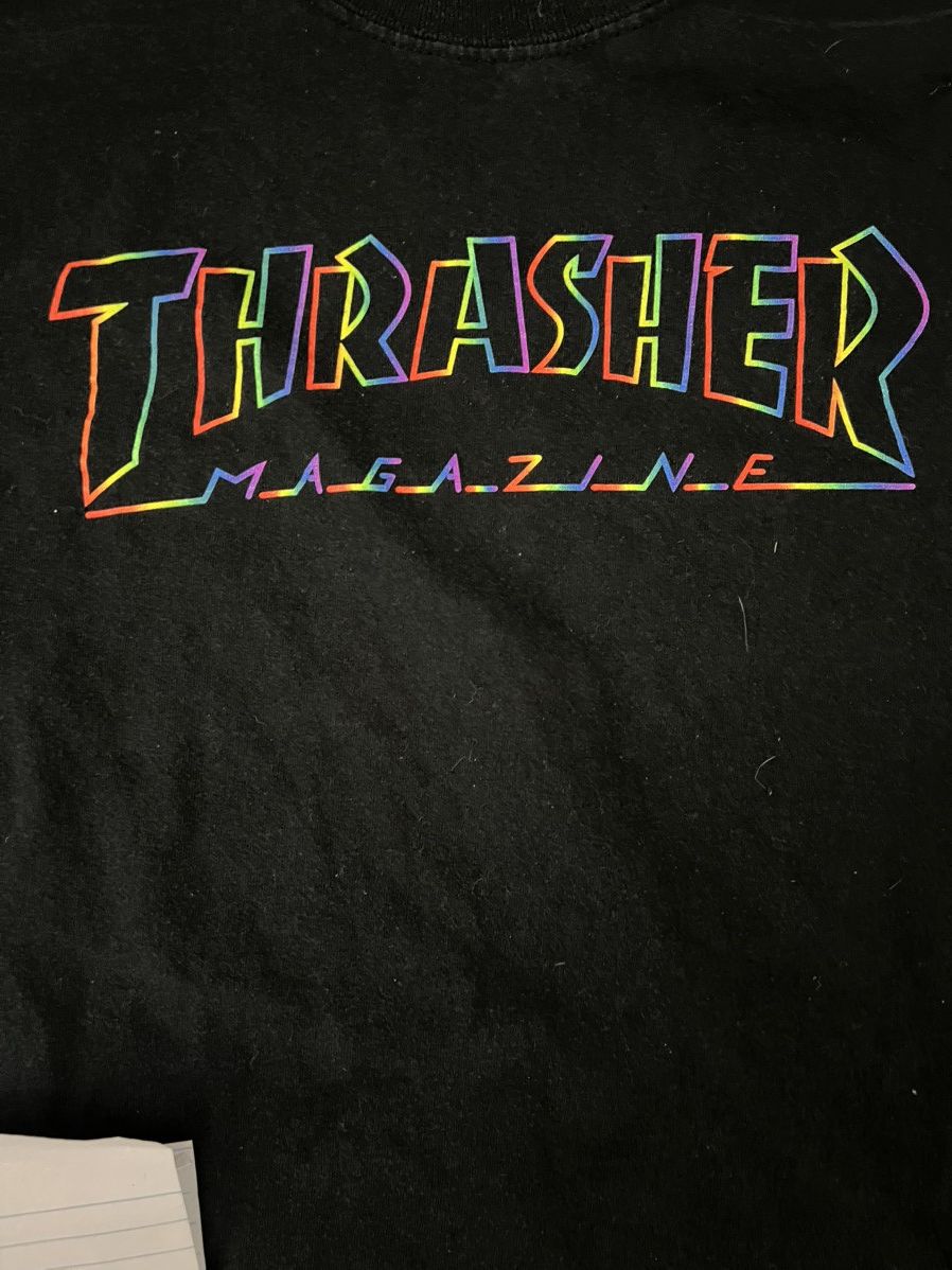 Thrasher Thrasher men’s outlines Rainbow shirt - Medium Size US M / EU 48-50 / 2 - 3 Thumbnail