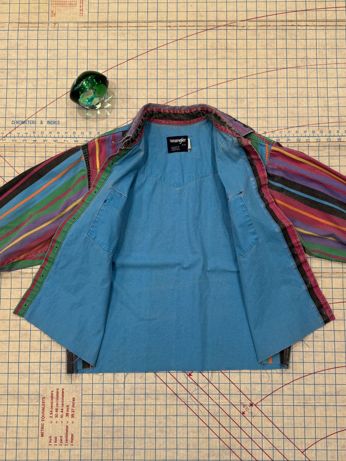 Wrangler Vintage Wrangler Brushpopper Button Up Cropped Size 16-34 Size US L / EU 52-54 / 3 - 6 Thumbnail