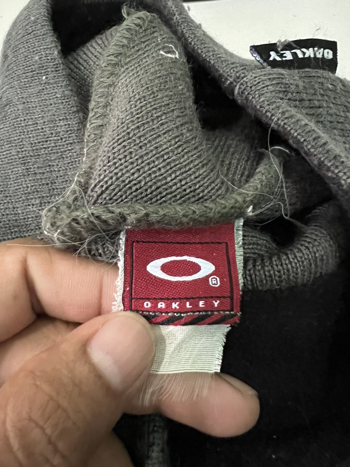 Oakley Vintage Oakley Beanie Hats Size ONE SIZE - 6 Thumbnail