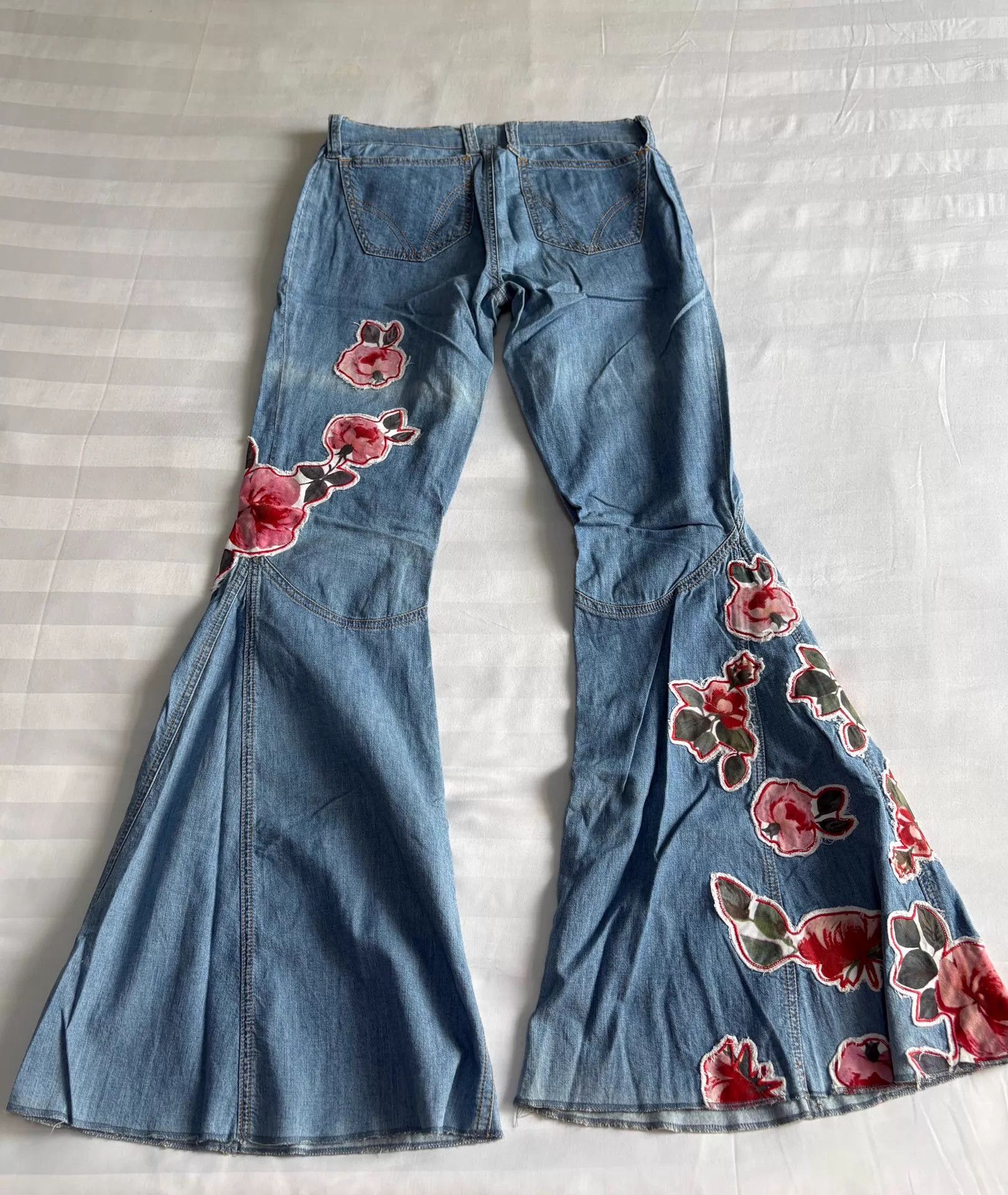 Dolce & Gabbana D&G Vintage Flower Patchwork Oversized Flare Jeans Size 26" / US 2 / IT 38 - 7 Thumbnail