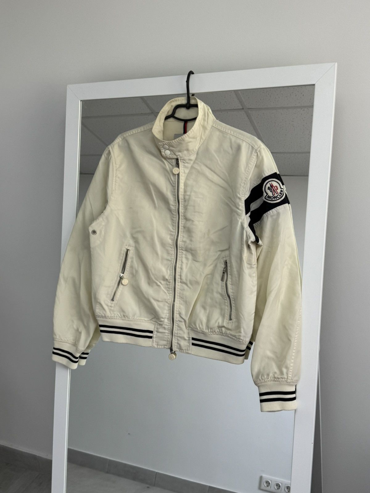 Moncler Very Rare Moncler Bomber Jacket Archive Luxury Vintage sz 4 Size US M / EU 48-50 / 2 - 1 Thumbnail