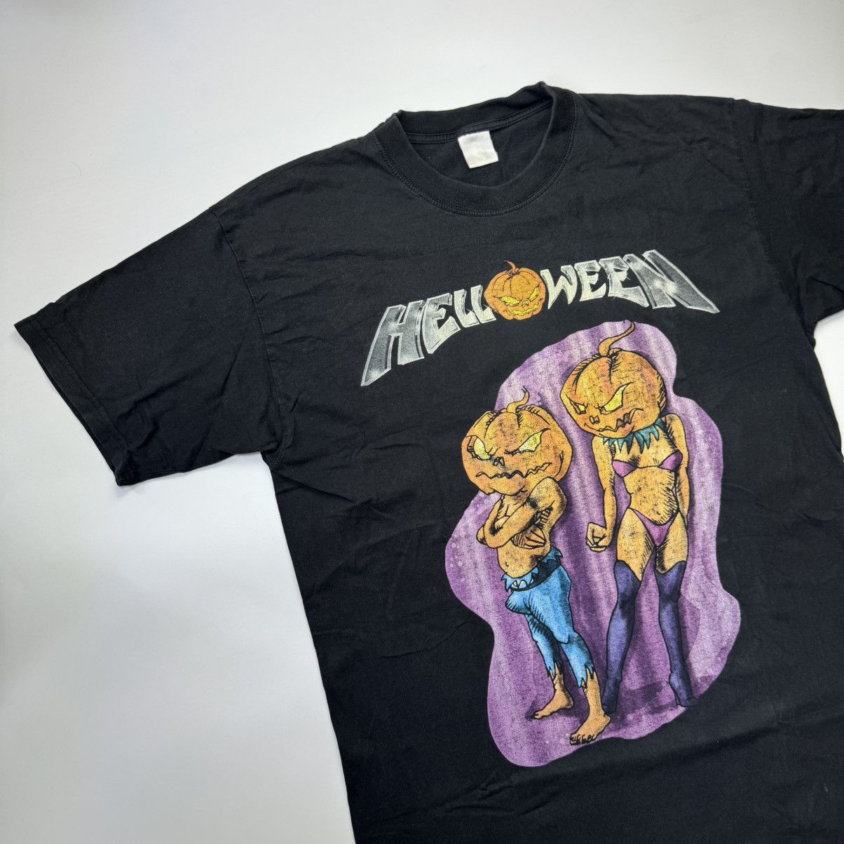 Band Tees Vintage 00’ Helloween Band Tee Size US XL / EU 56 / 4 - 2 Thumbnail