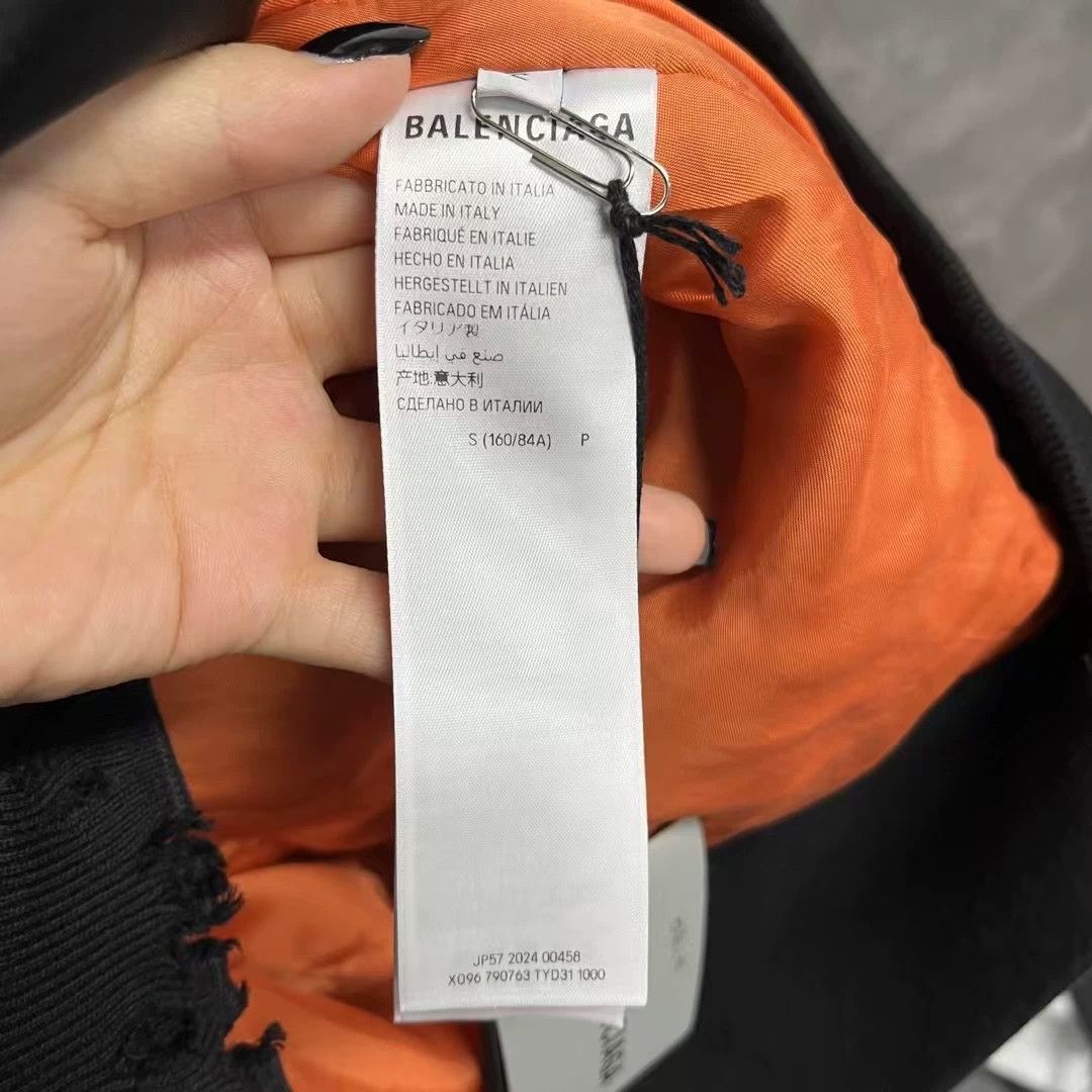 Balenciaga Balenciaga Hooded Bomber Jacket Black Orange Lining Size US S / EU 44-46 / 1 - 3 Thumbnail