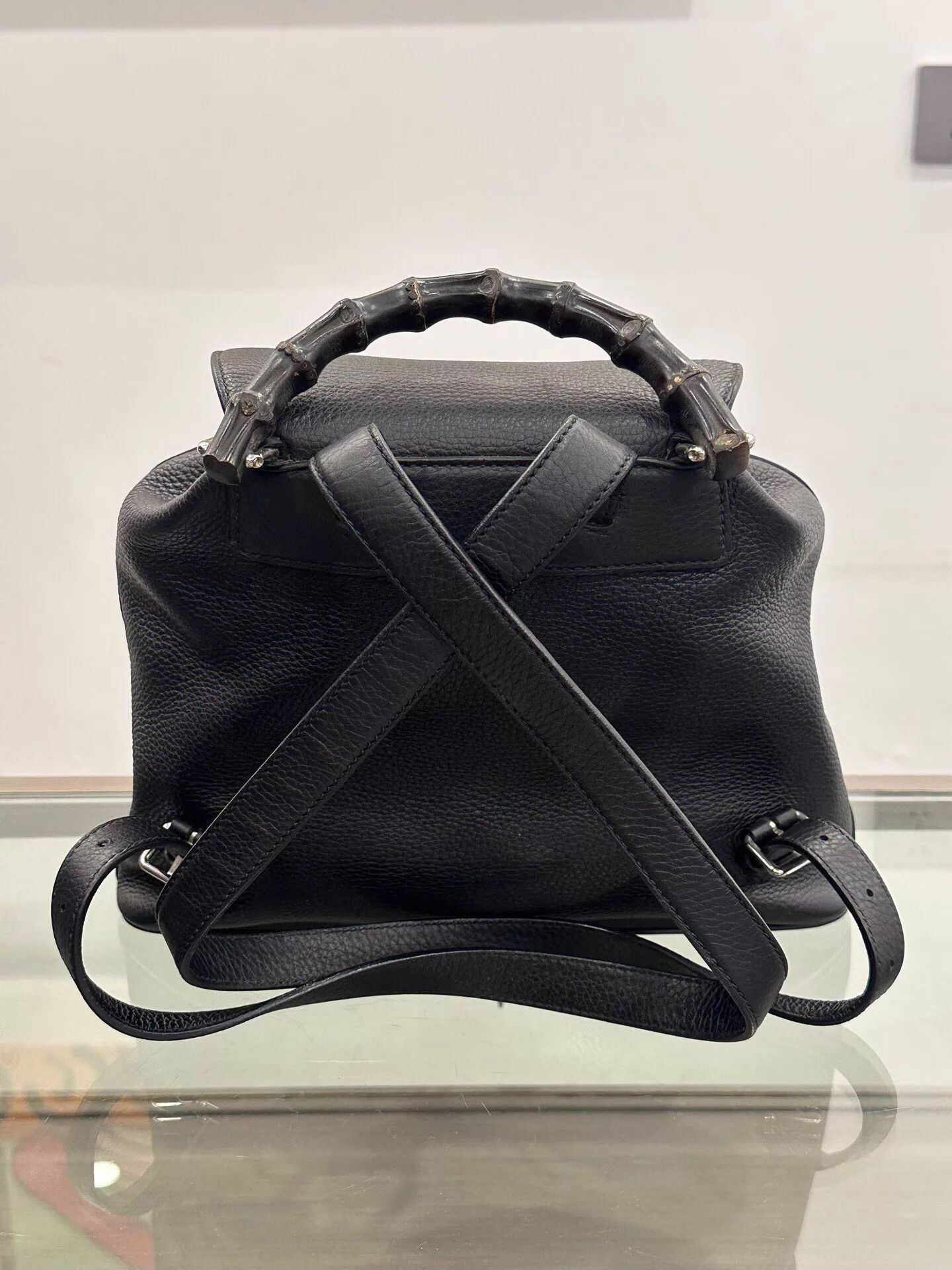 Gucci Gucci Bamboo Sac Black Tassel Backpack 99 New 30cm Size ONE SIZE - 3 Thumbnail
