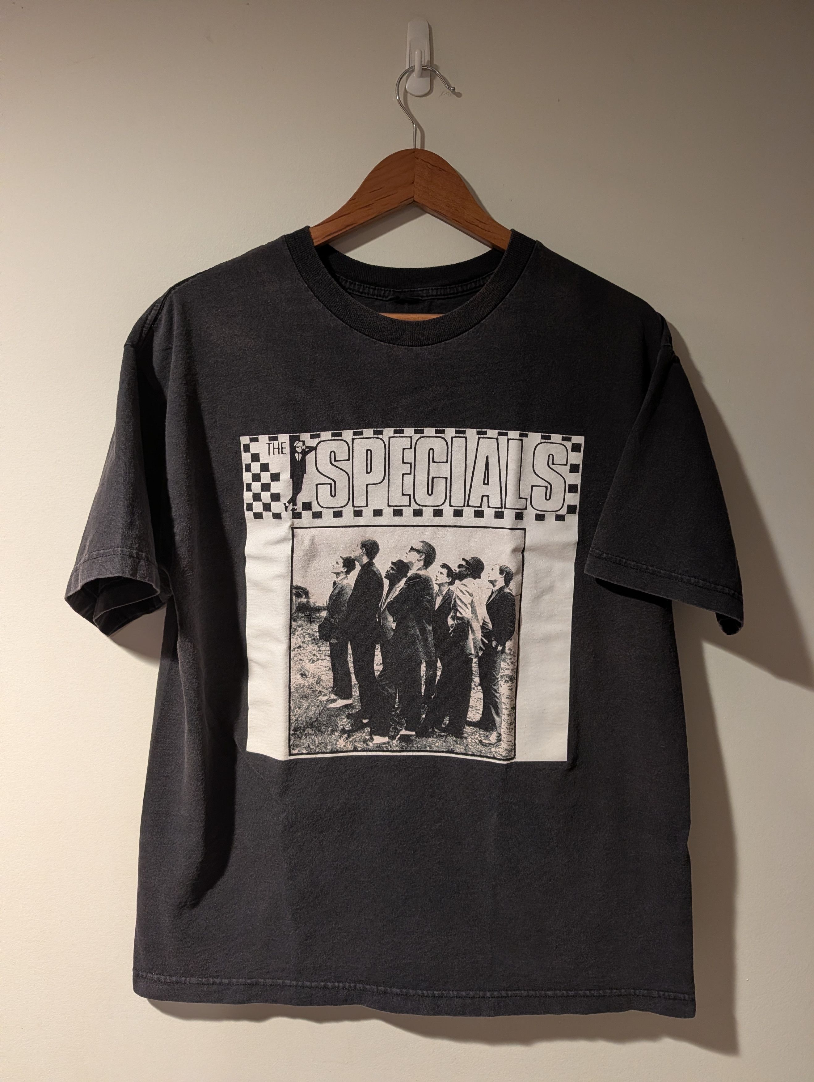 Band Tees Vintage 90s The Specials 2 Tone Ska Band T Shirt Mens Large Size US L / EU 52-54 / 3 - 1 Thumbnail