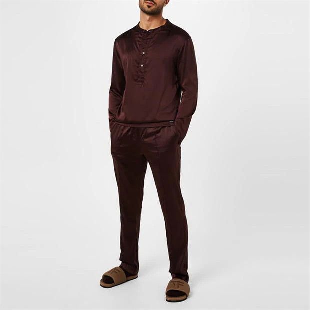 Tom Ford o1g2r1mq0724 Silk Henley Shirts in Maroon Size US M / EU 48-50 / 2 - 3 Thumbnail