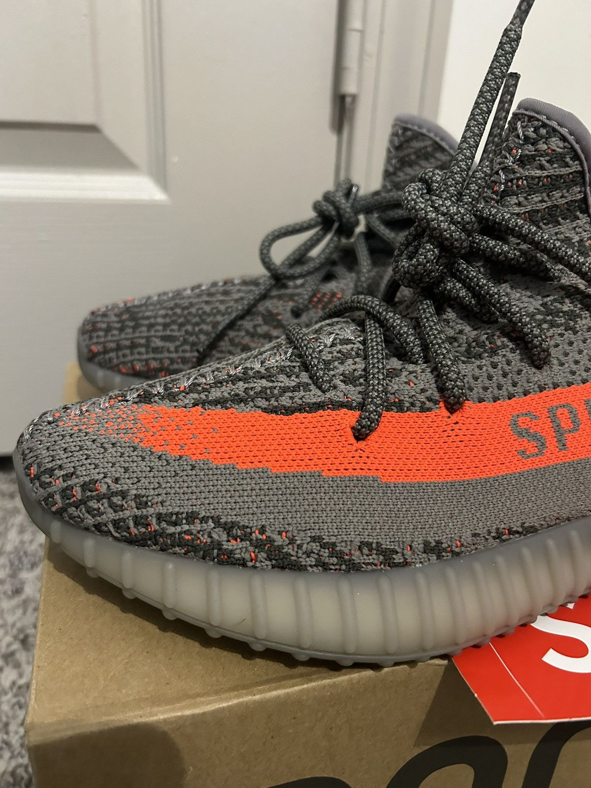 Adidas Men’s Size 8.5 Adidas Yeezy Boost 350 V2 2016 Used Beluga Size US 8.5 / EU 41-42 - 2 Thumbnail