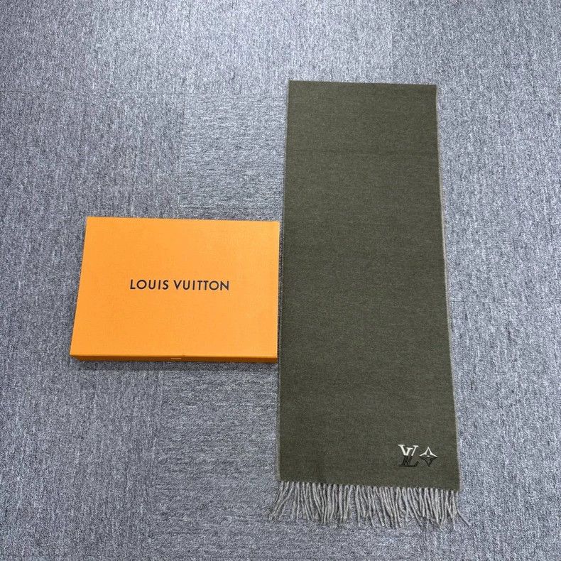 Louis Vuitton Louis Vuitton Fringe Embroidered Wool Scarf - dmc Size ONE SIZE - 1 Thumbnail
