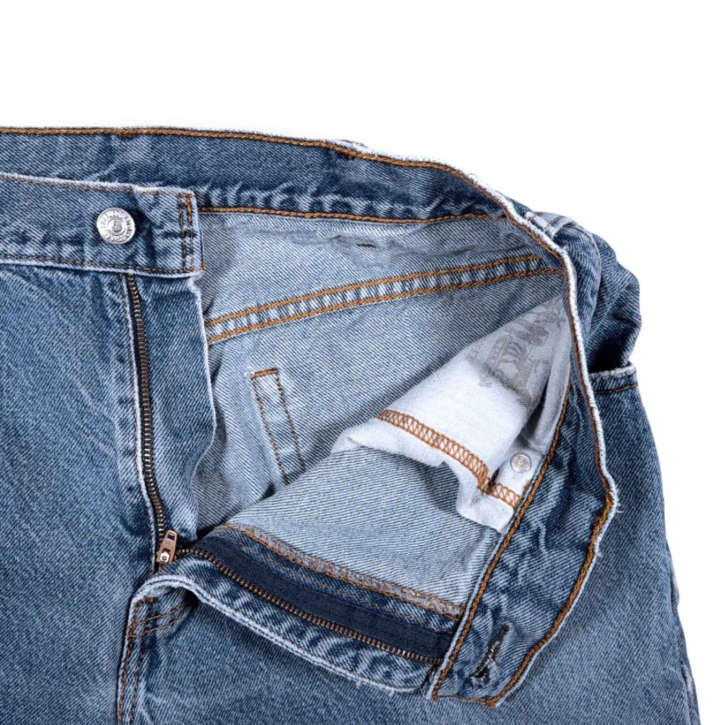 Levi's VINTAGE Levi's Jeans Mens 34x29 Blue 517 Bootcut Denim Medium Wash Western 90s Mens Size US 34 / EU 50 - 4 Thumbnail
