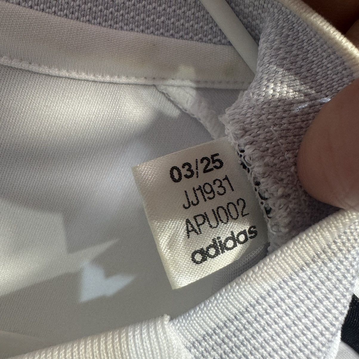 Adidas Real Madrid 25/26 home shirt #5 Bellingham Size US M / EU 48-50 / 2 - 10 Thumbnail