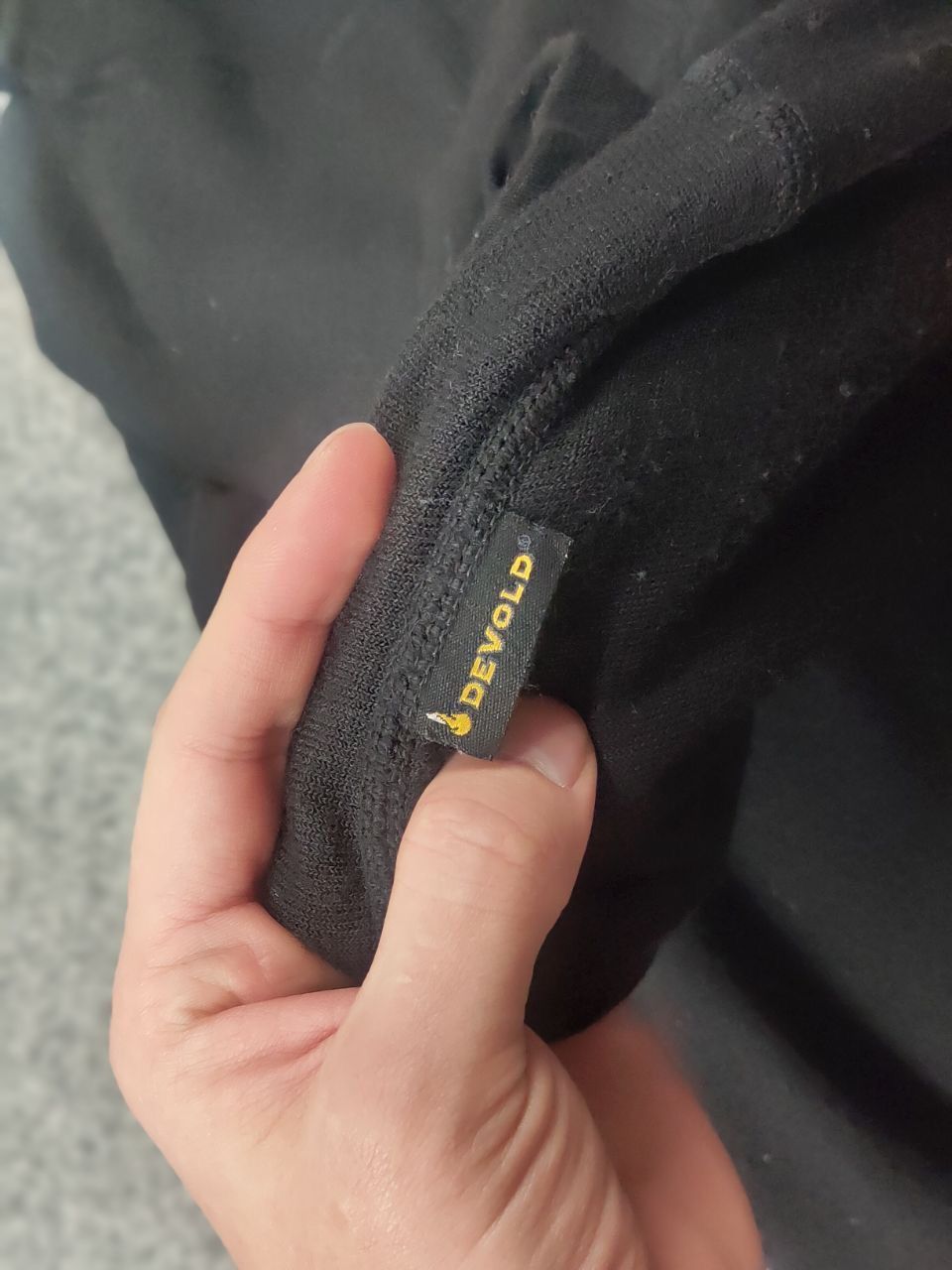 Other Devold shield zip Wool blend Pullover jacket Hiking Thermal Size US M / EU 48-50 / 2 - 12 Thumbnail
