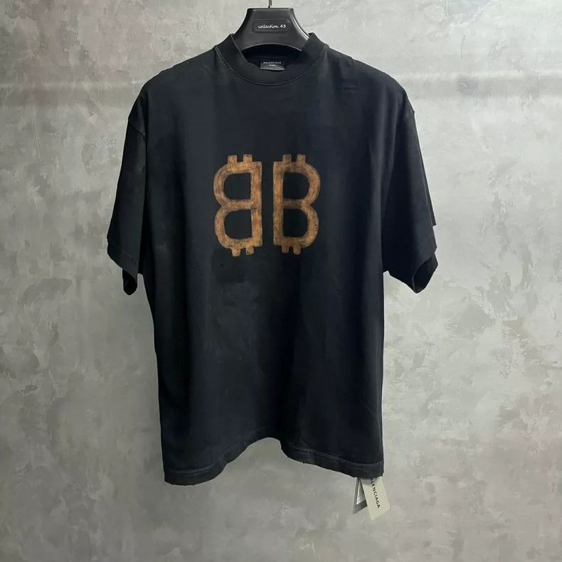 Balenciaga Balenciaga Black Solid Monogrammed Crew Neck Shirt Size US S / EU 44-46 / 1 - 1 Thumbnail