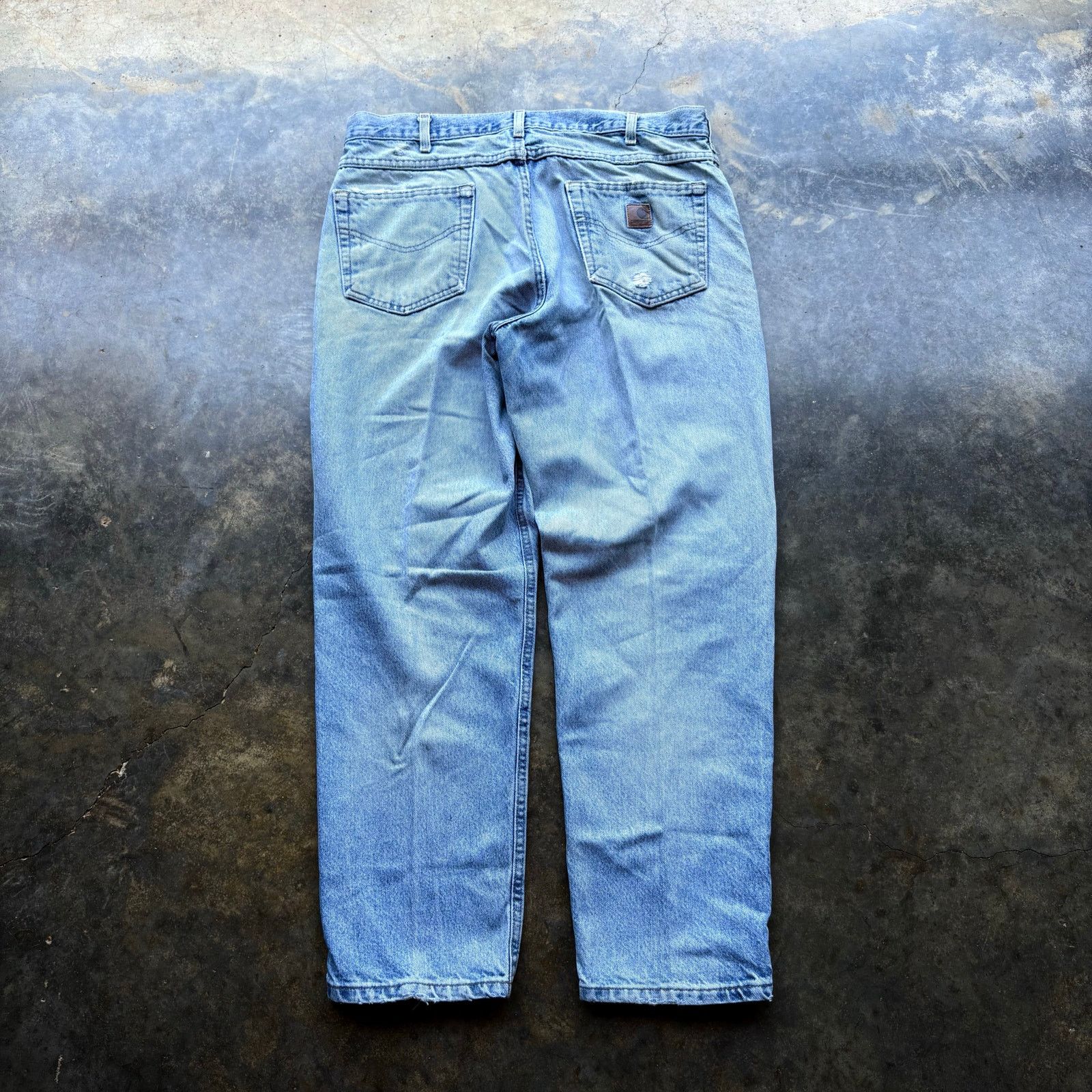 Carhartt × Vintage Beautifully Faded Worn Light Wash Carhartt Blue Jeans Size US 36 / EU 52 - 1 Thumbnail