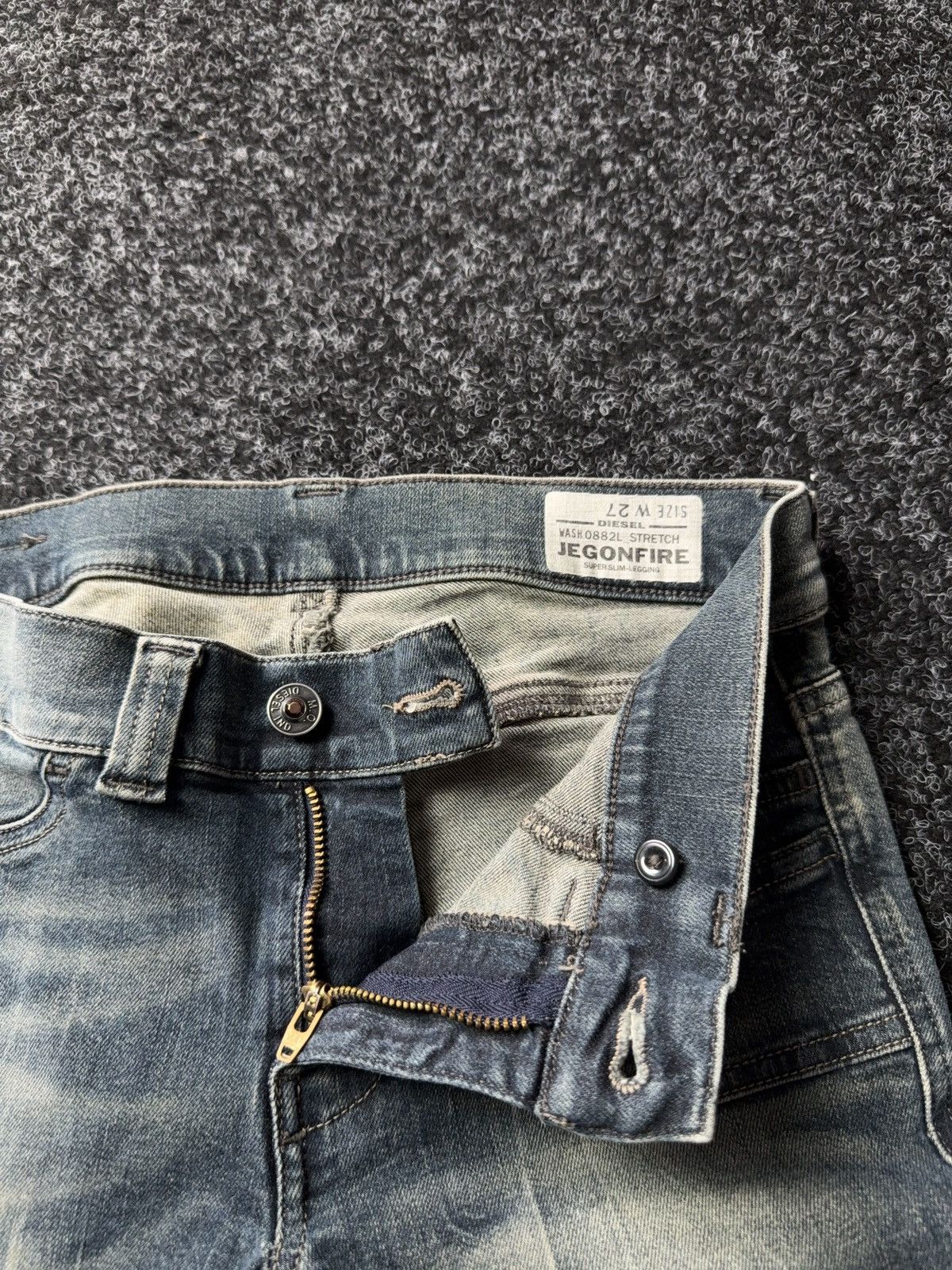 Diesel Diesel Jegonfire Opium 00s Y2K Faded Biker Skinny Jeans W27 Size 27" / US 4 / IT 40 - 8 Thumbnail