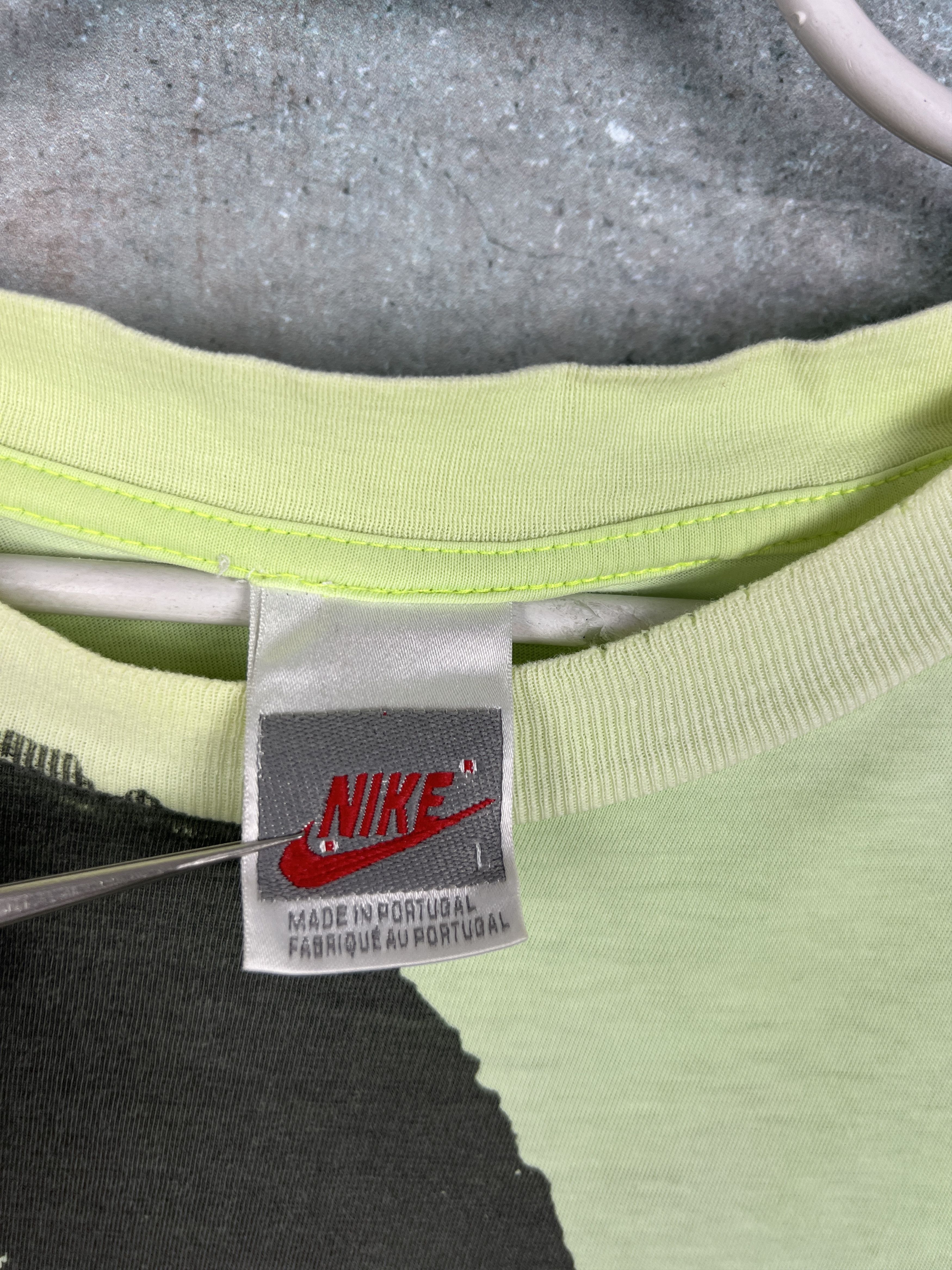 Nike Nike Challenge Court Andre Agassi Tennis Shirt Over Print Size US L / EU 52-54 / 3 - 6 Thumbnail