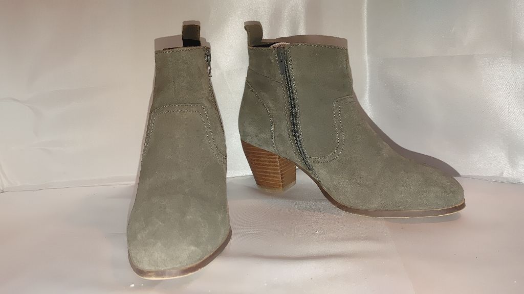 SOREL Diba Sophia Suede Booties Size 8.5 Size US 8.5 / IT 38.5 - 6 Thumbnail