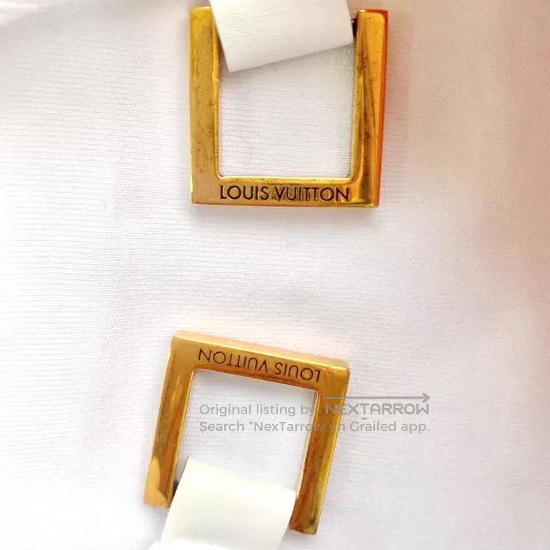 Louis Vuitton Louis Vuitton White square button embellished cotton crew Size US XS / EU 42 / 0 - 6 Thumbnail