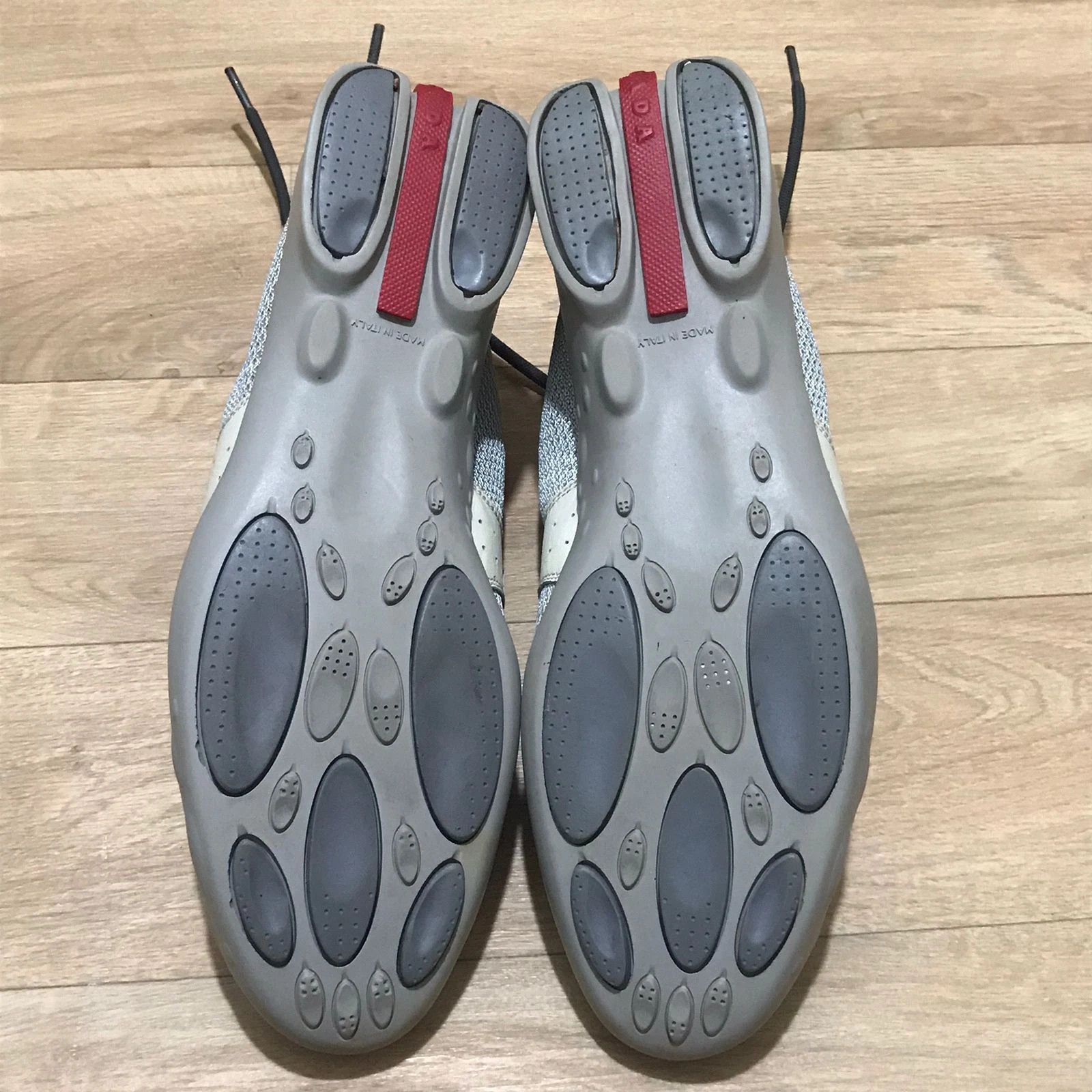 Prada Prada Womens Sneaker Americas Cup Silver Lace Up Shoes 6,5US Size US 6.5 / IT 36.5 - 7 Thumbnail