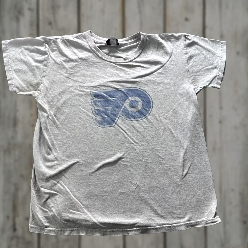 Vintage VINTAGE Philadelphia Flyers Shirt Mens L White Gagne 12 Hockey Graphic Tee Crewneck Size US L / EU 52-54 / 3 - 1 Thumbnail