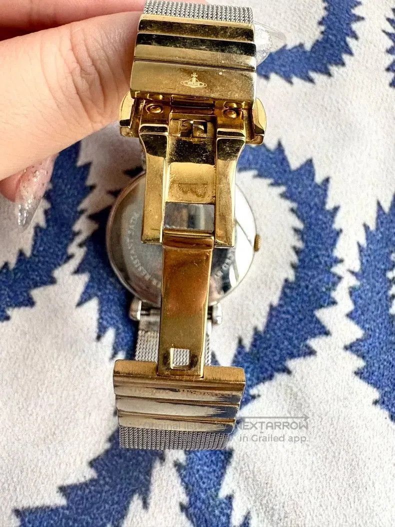 Vivienne Westwood Vivienne Westwood Vintage Saturn Watch. Size ONE SIZE - 7 Thumbnail