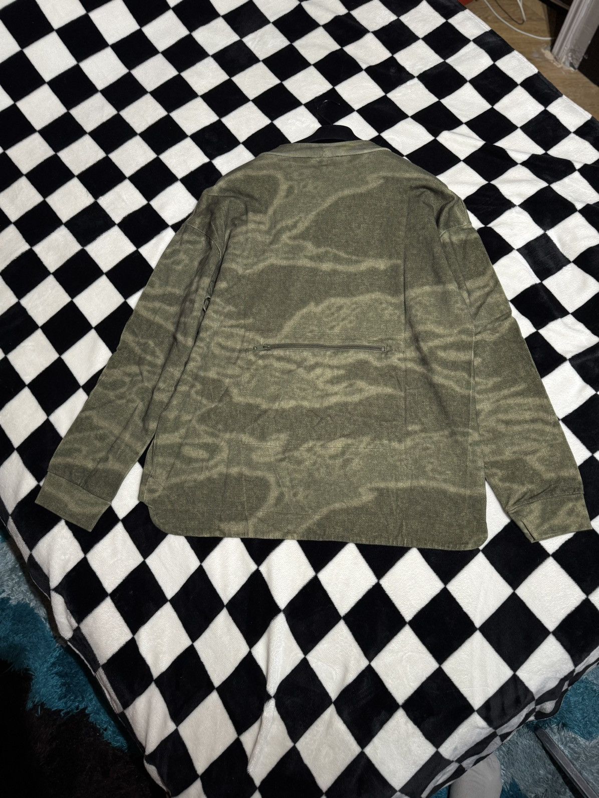 Yeezy YEEZY SEASON 3 LONG SLEEVE OVERSIZED S HEAVY KNIT TEE Size US S / EU 44-46 / 1 - 2 Thumbnail