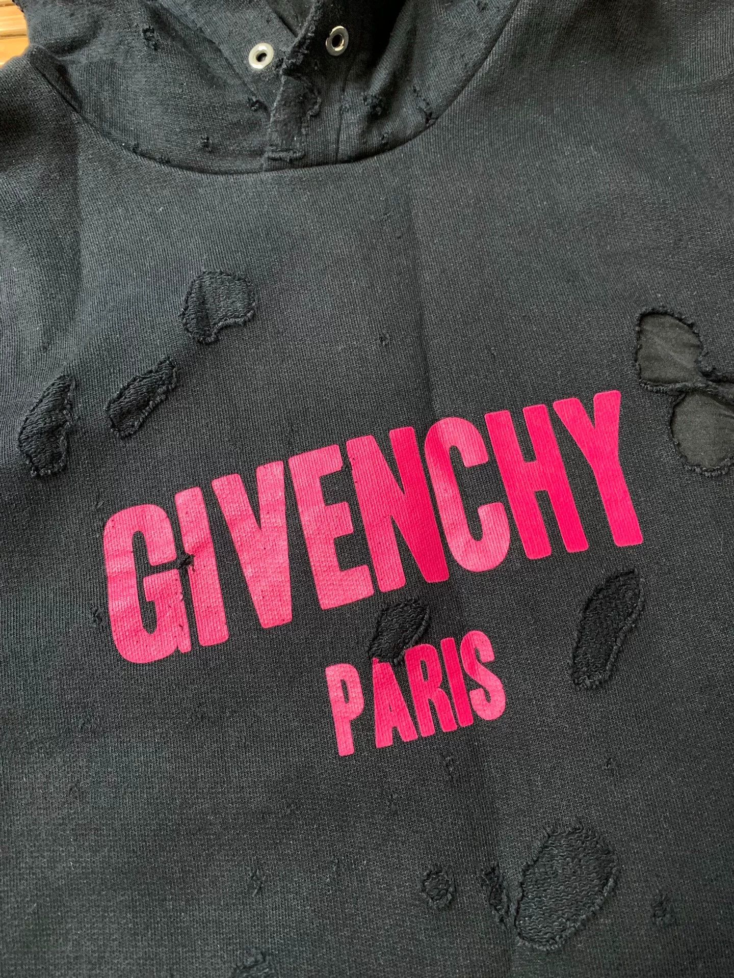Givenchy Givenchy Pink Logo Distressed Hoodie Size S / US 4 / IT 40 - 1 Thumbnail