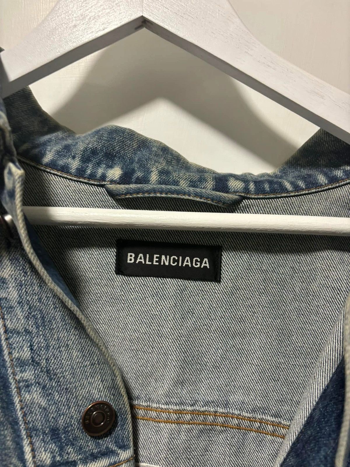 Balenciaga Logo denim jacket Size US L / EU 52-54 / 3 - 4 Thumbnail