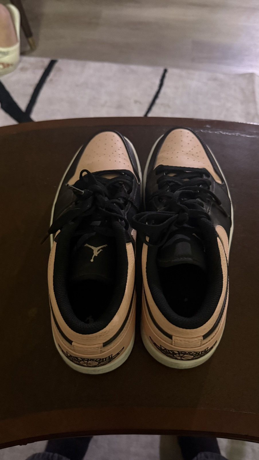 Jordan Brand Jordan 1 Crimson Tint Size US 10.5 / EU 43-44 - 4 Thumbnail