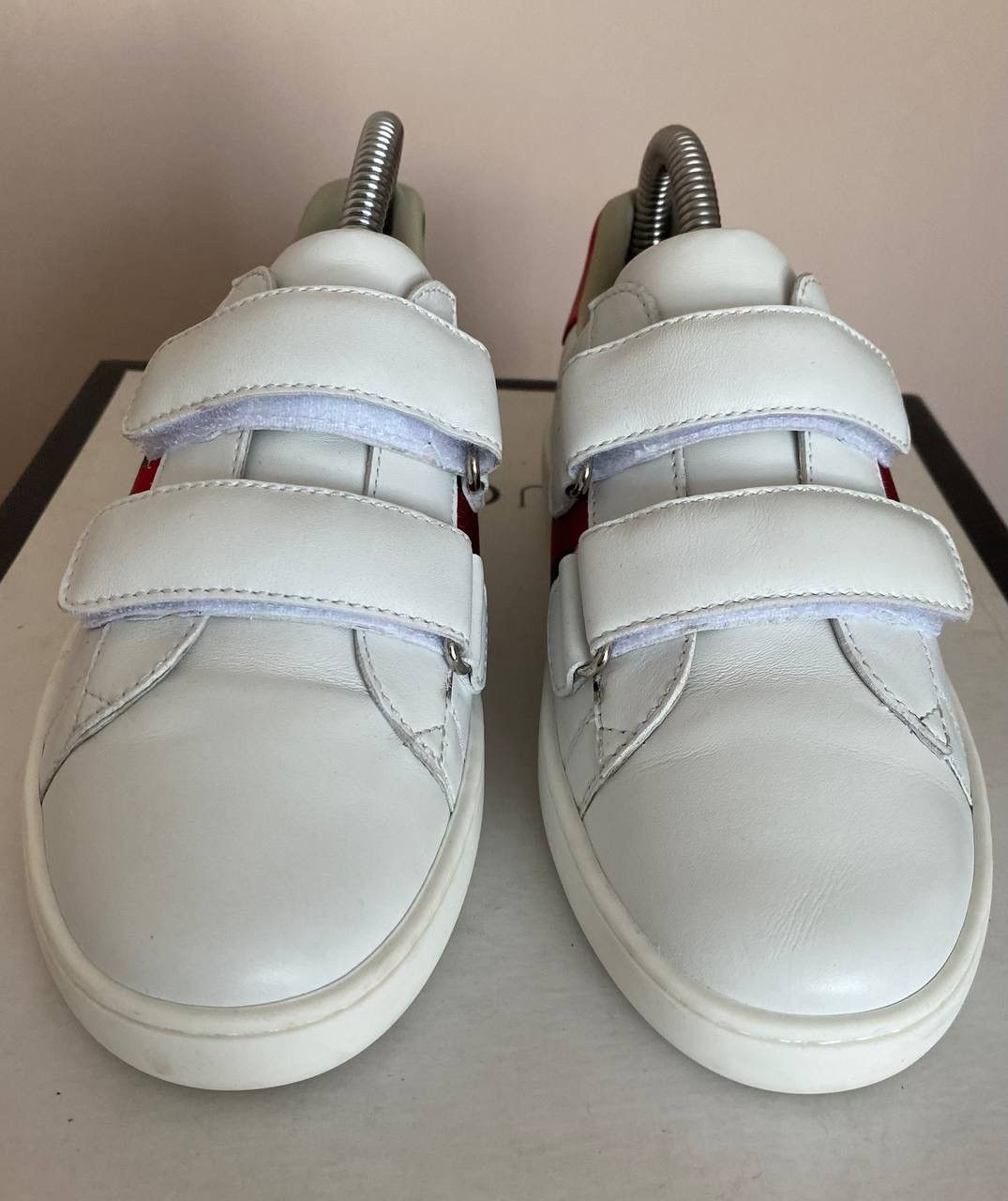 Gucci Gucci Kids ACE Leather Velcro Sneakers Size US 5 / EU 37 - 2 Thumbnail
