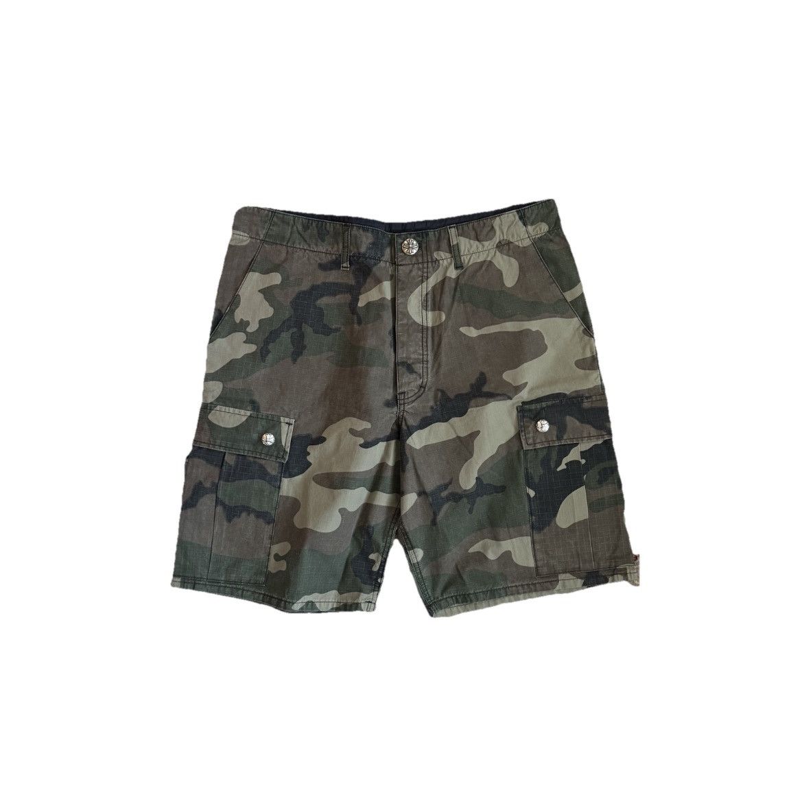 Chrome Hearts CAMOUFLAGE SINGLE BLACK CROSS SILVER BUTTON DETAILED SHORTS Size US 36 / EU 52 - 1 Thumbnail
