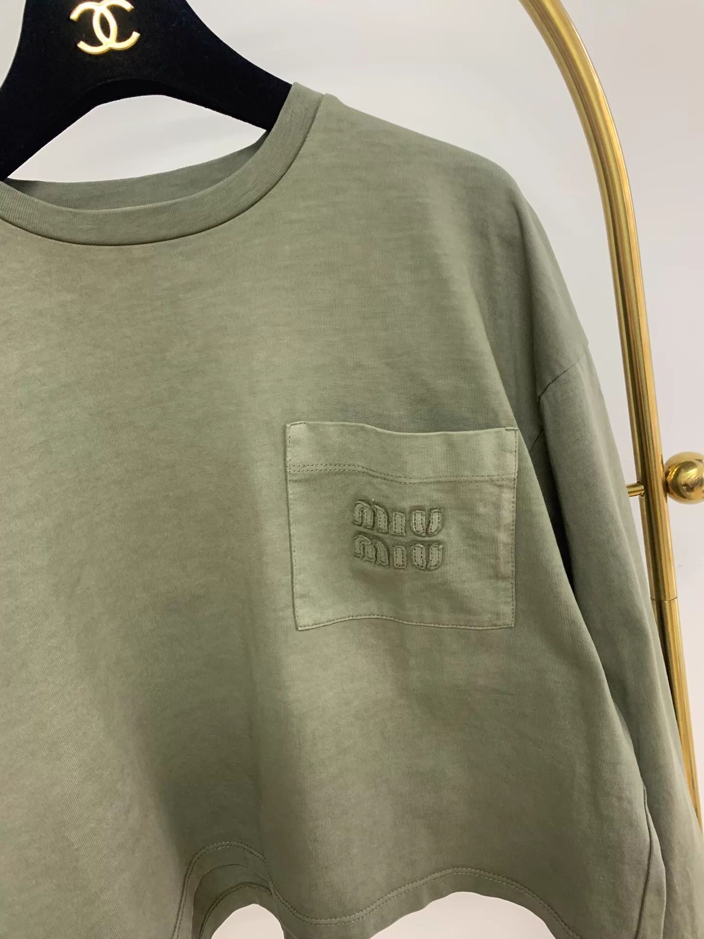 Miu Miu MIU MIU Green Logo Long Sleeve Top Size S New Size S / US 4 / IT 40 - 2 Thumbnail