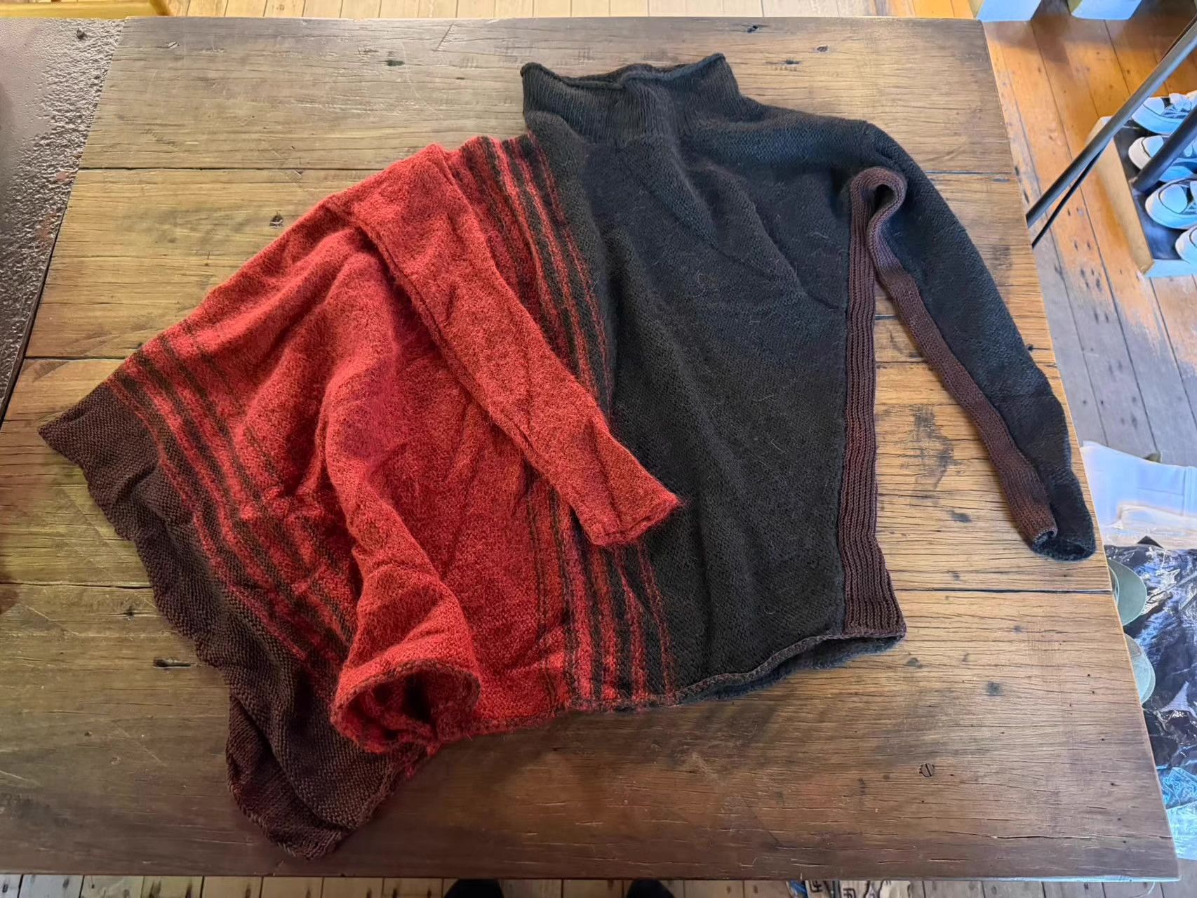 Masnada Masnada 15FW women’s red‑black irregular knit sweater Ｑ25 Size S / US 4 / IT 40 - 1 Thumbnail