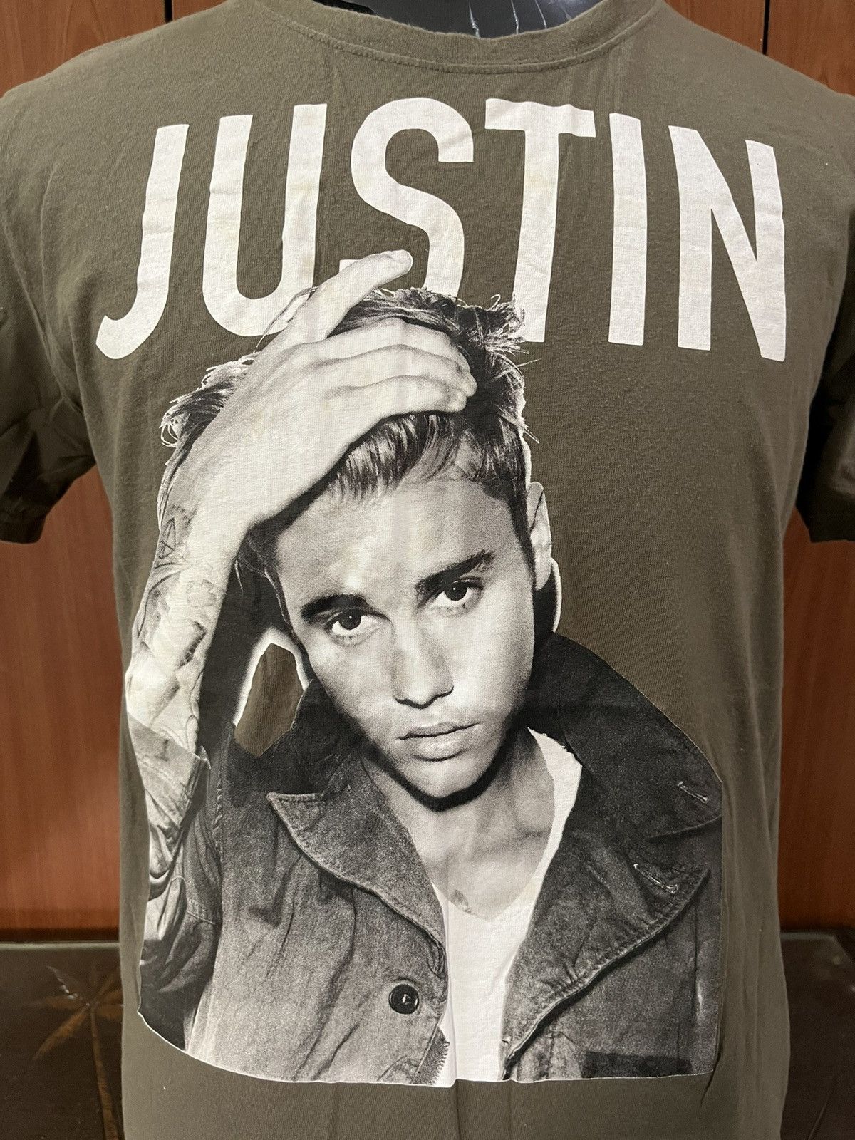Justin Bieber Justin bieber Size US M / EU 48-50 / 2 - 2 Thumbnail