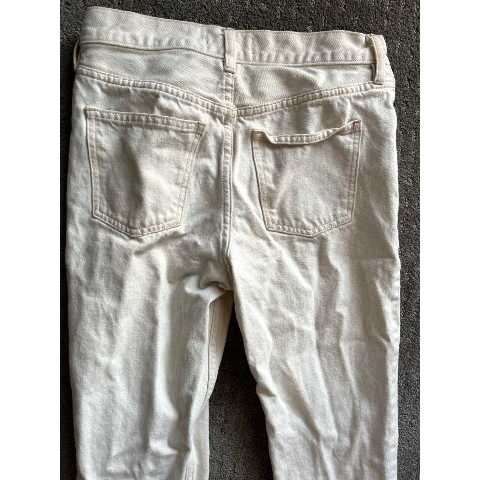 Vintage We The Free Cropped Jeans Size 26 Button Fly Raw Hem White / Ivory Denim Women Juniors Distre Free People Jeans Size 26" / US 2 / IT 38 - 4 Thumbnail