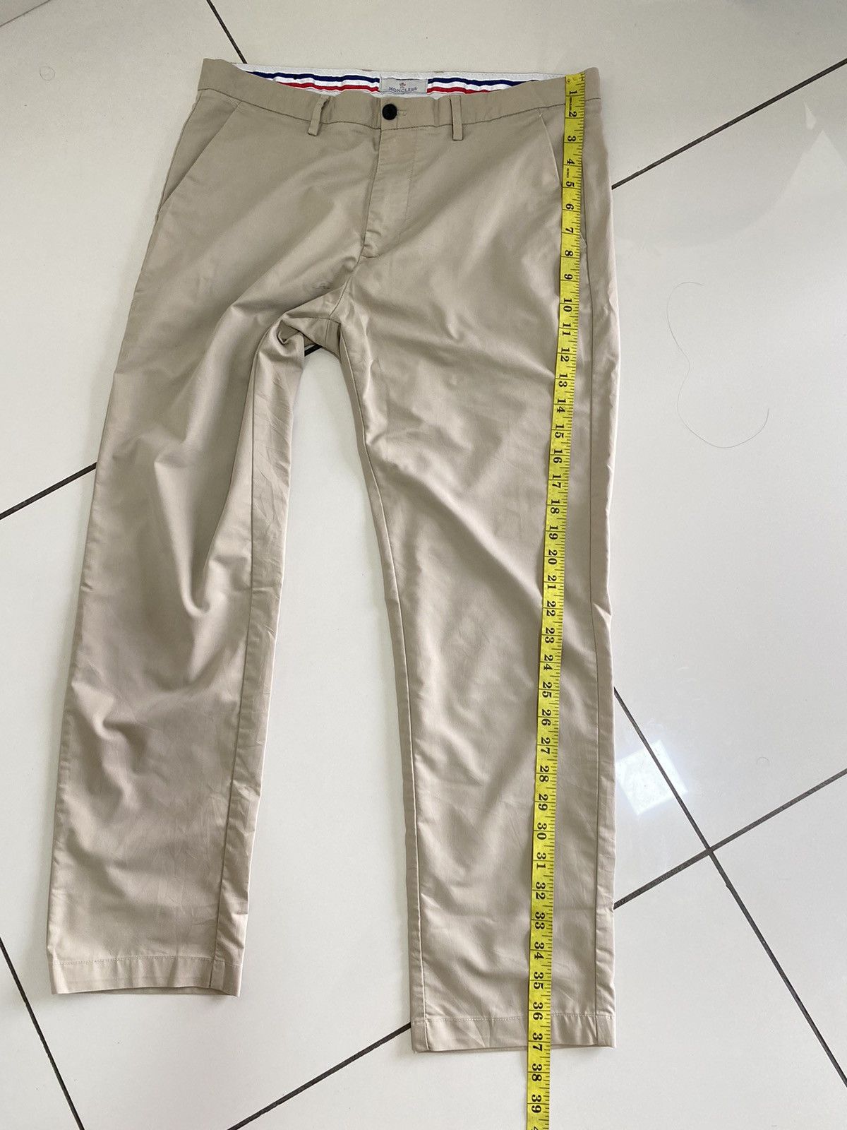 Moncler Moncler Chinos Pants Beige Easy Travel Size US 34 / EU 50 - 13 Thumbnail