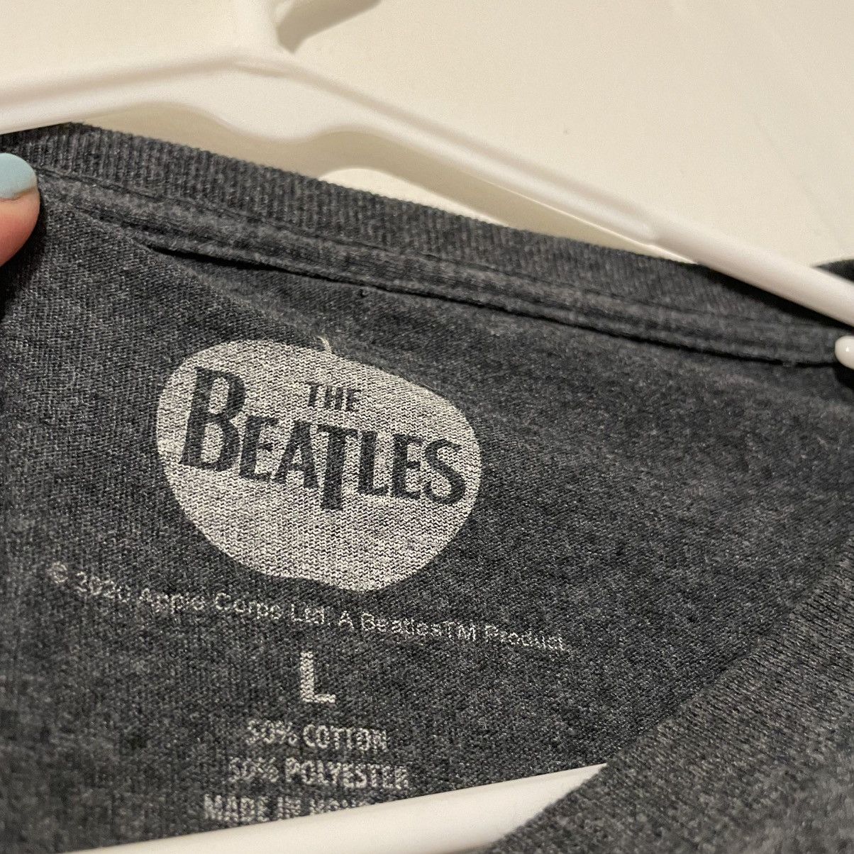 Band Tees Official The Beatles Gray Long Sleeve Graphic Tee Size L / US 10 / IT 46 - 3 Thumbnail