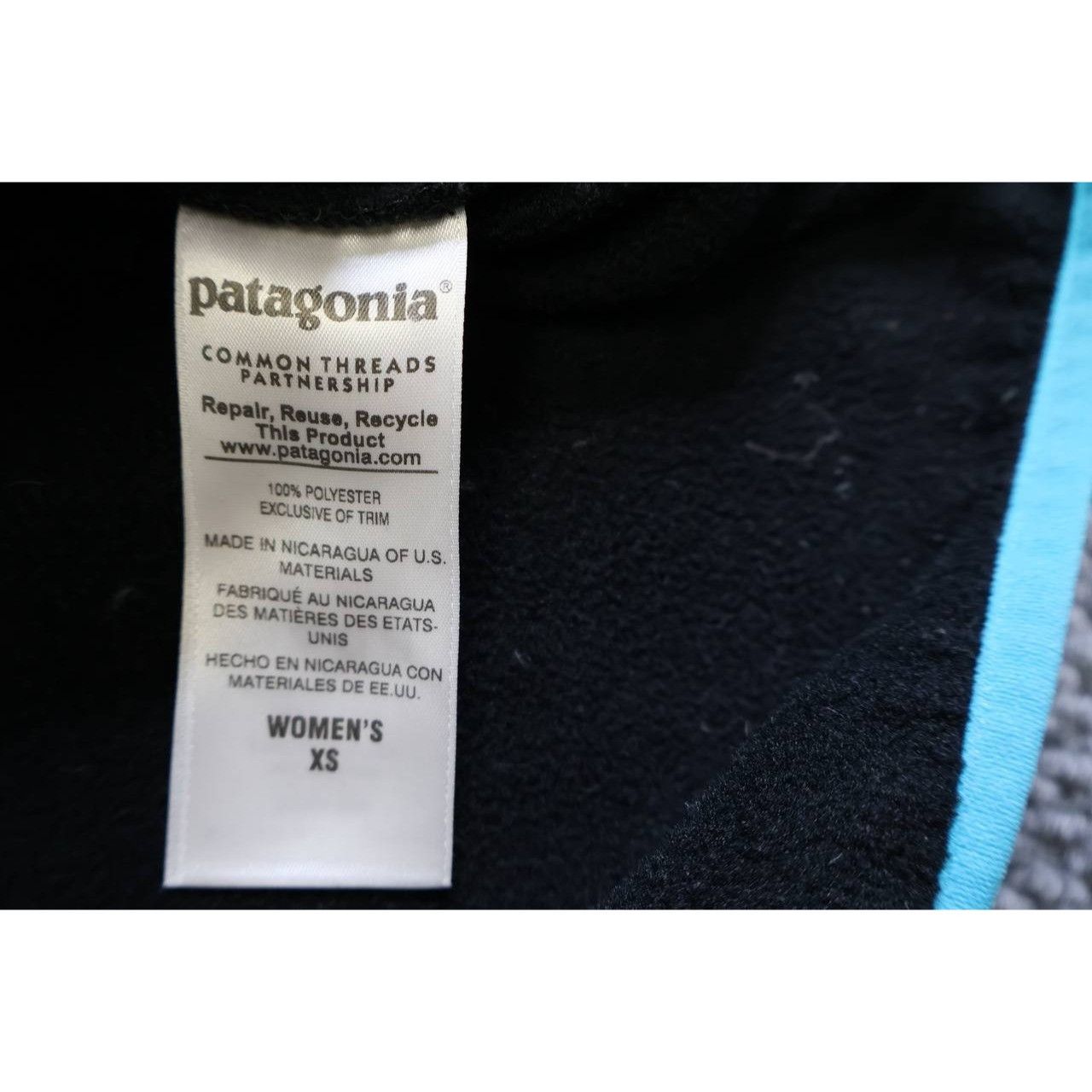 Patagonia Vintage Patagonia Black Synchilla Snap T Pullover Blue Trim Size XS / US 0-2 / IT 36-38 - 4 Thumbnail