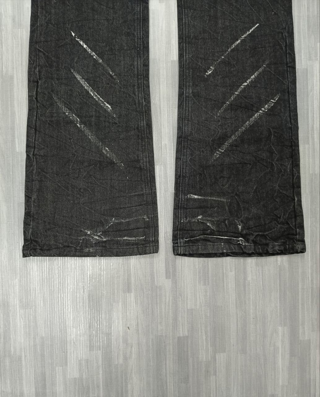 Japanese Brand FLARE BLACK CROWN SPLATTED DENIM PANTS Size US 33 - 6 Thumbnail