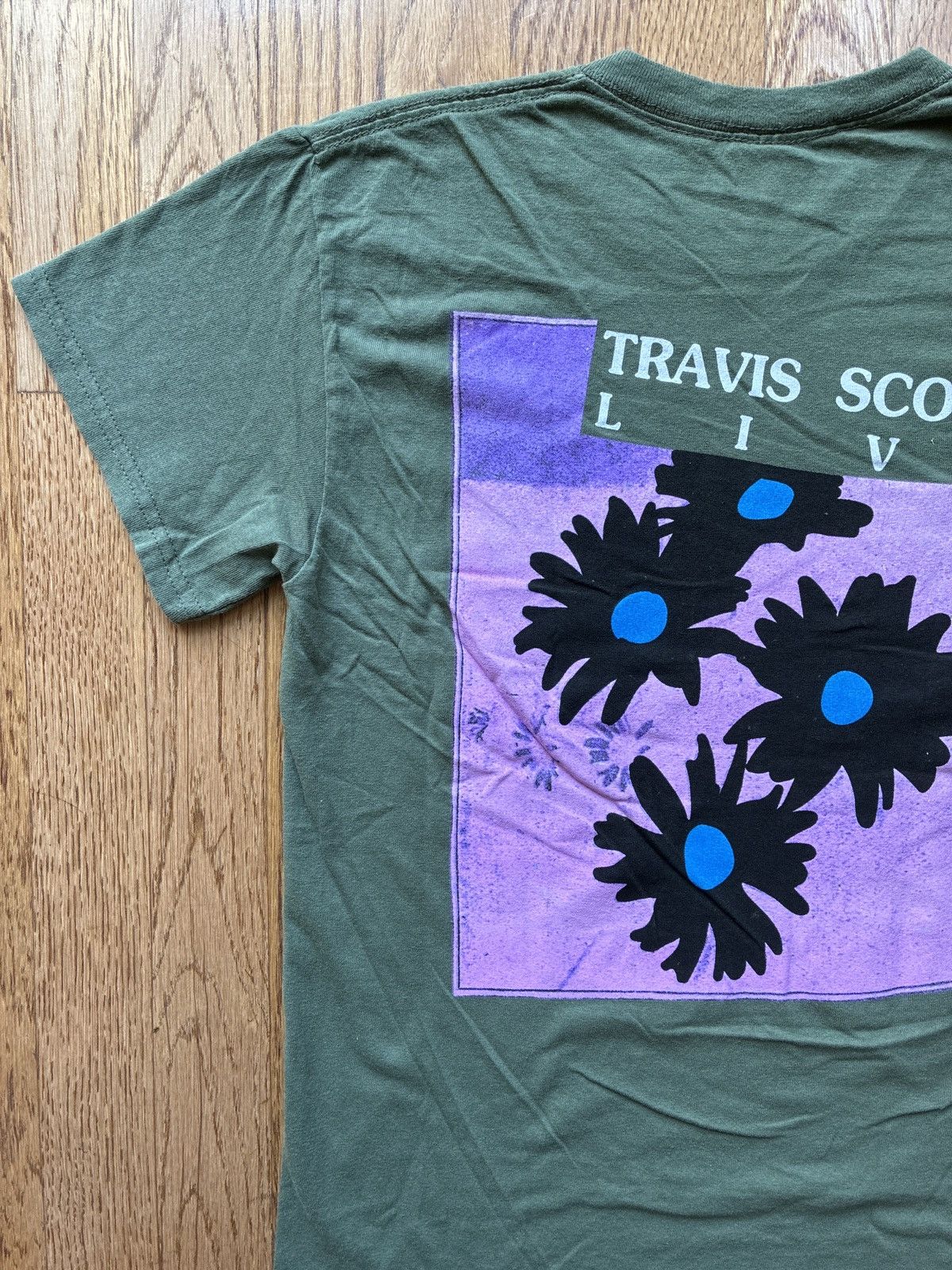Travis Scott Travis Scott Astroworld Festival Run Flower Tee Sz S Size US S / EU 44-46 / 1 - 6 Thumbnail