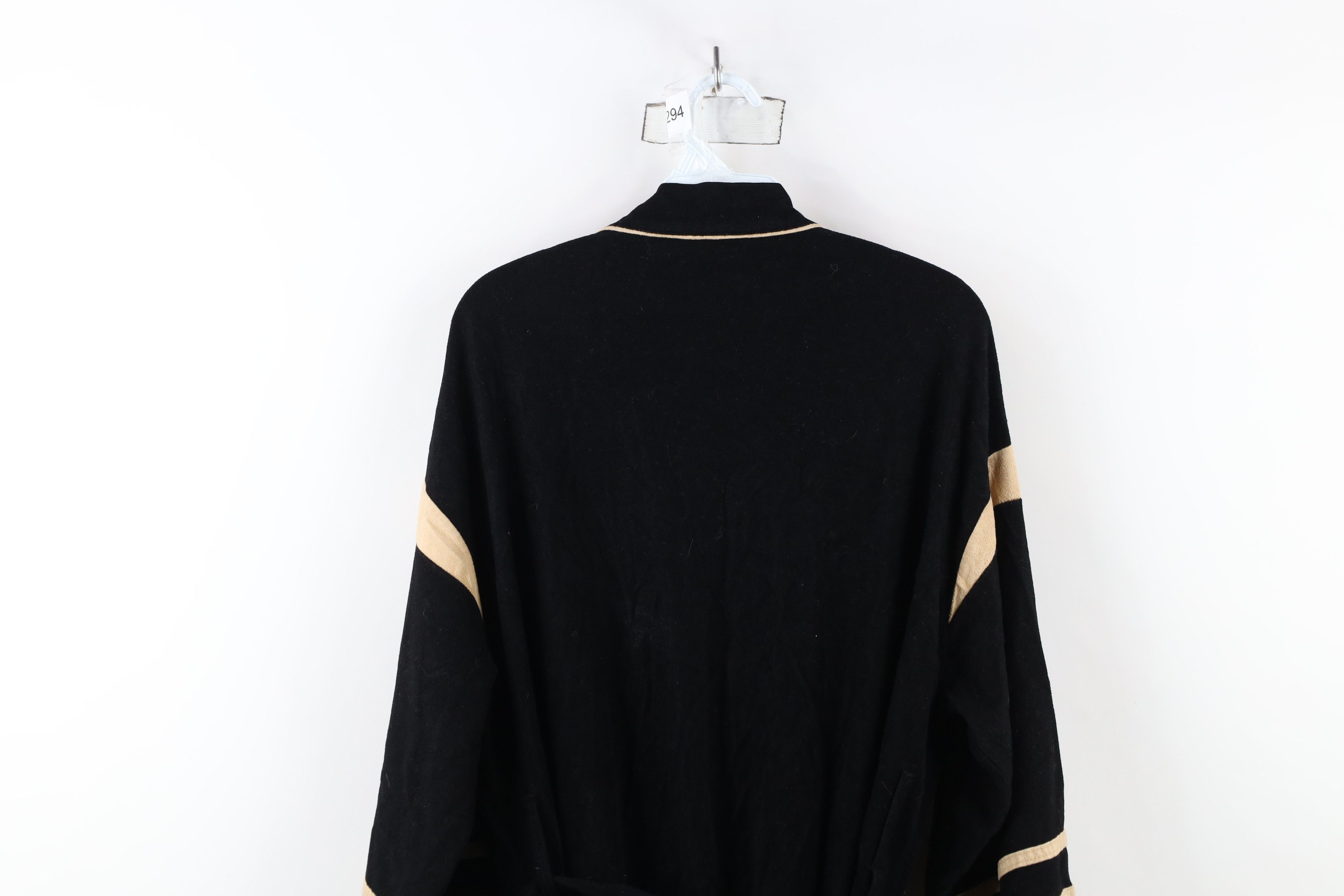 Vintage Vintage 60s Streetwear Striped Velour Belted Bath Robe Size US L / EU 52-54 / 3 - 16 Thumbnail