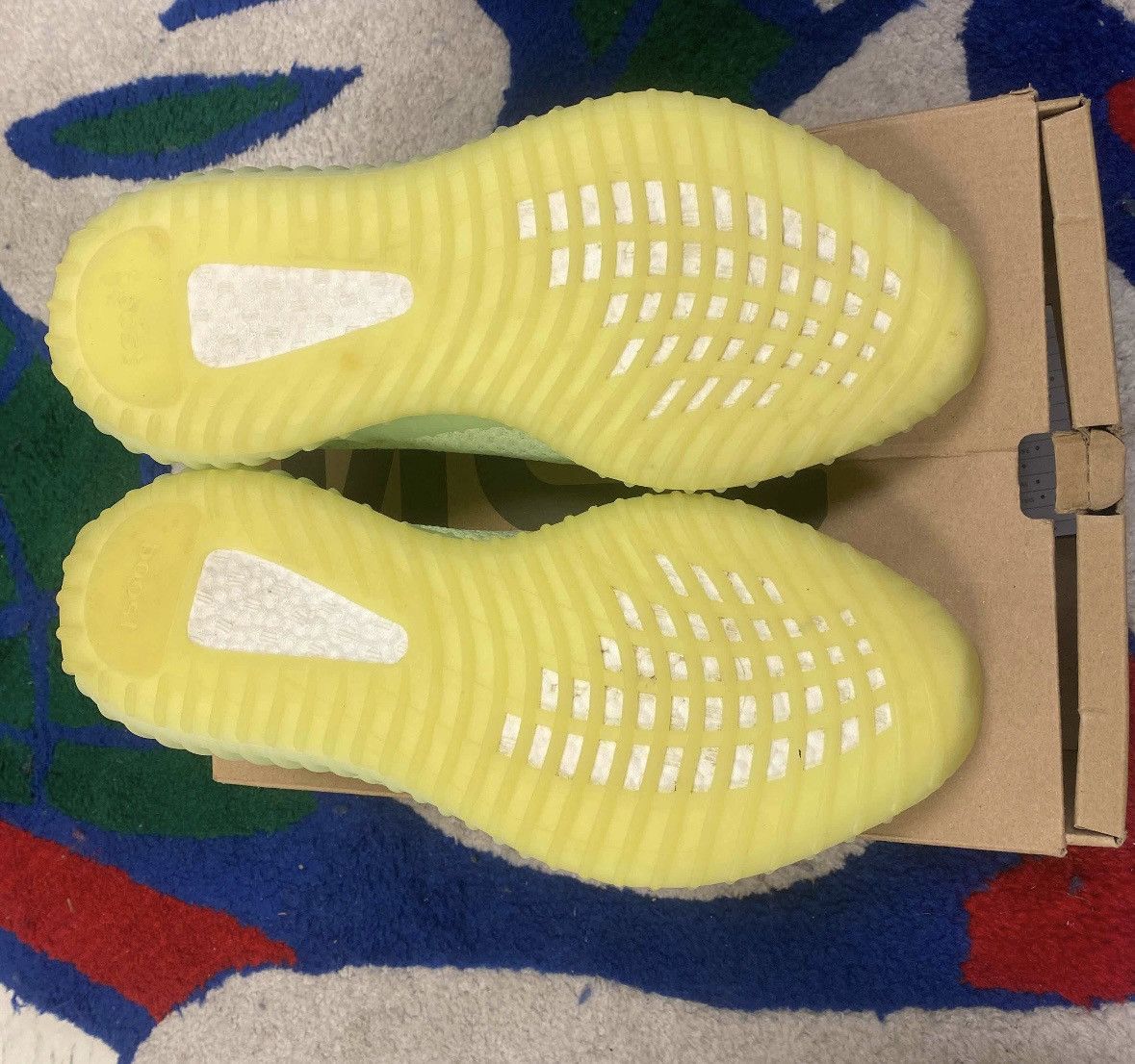 Yeezy Yeezy 350 Glow Size US 12 / EU 45 - 5 Thumbnail