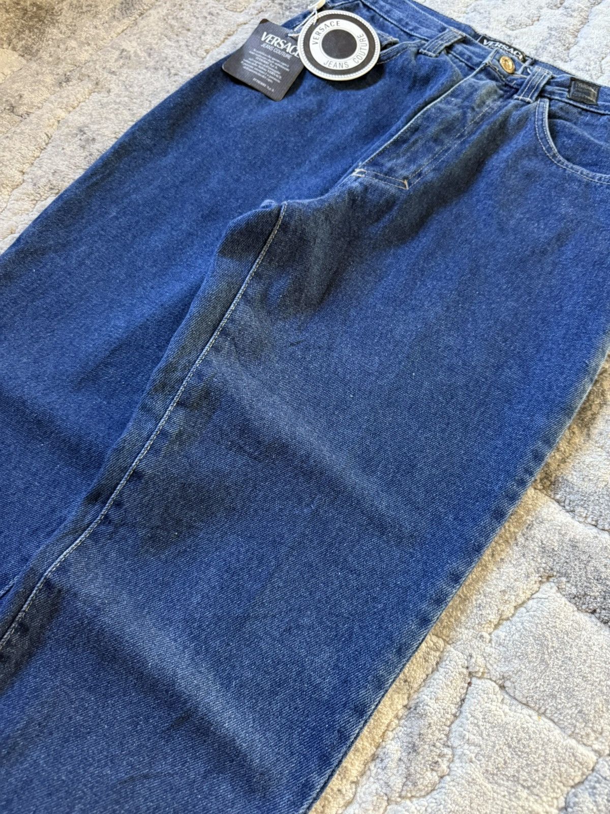 Versace Jeans Couture Versace Jeans Couture Carrot Cut Tappered Jeans Deadstock Size US 28 / EU 44 - 5 Thumbnail