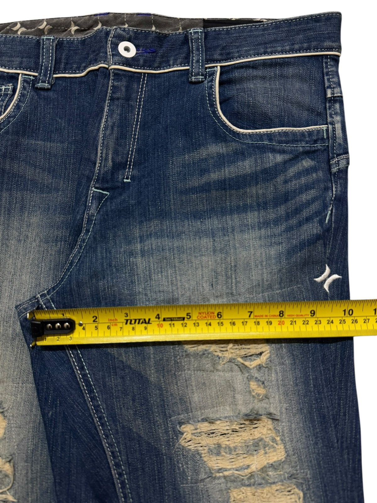Hurley Vintage Y2K Hurley Blue Faded Wash Distressed Straight Leg Size US 32 / EU 48 - 13 Thumbnail