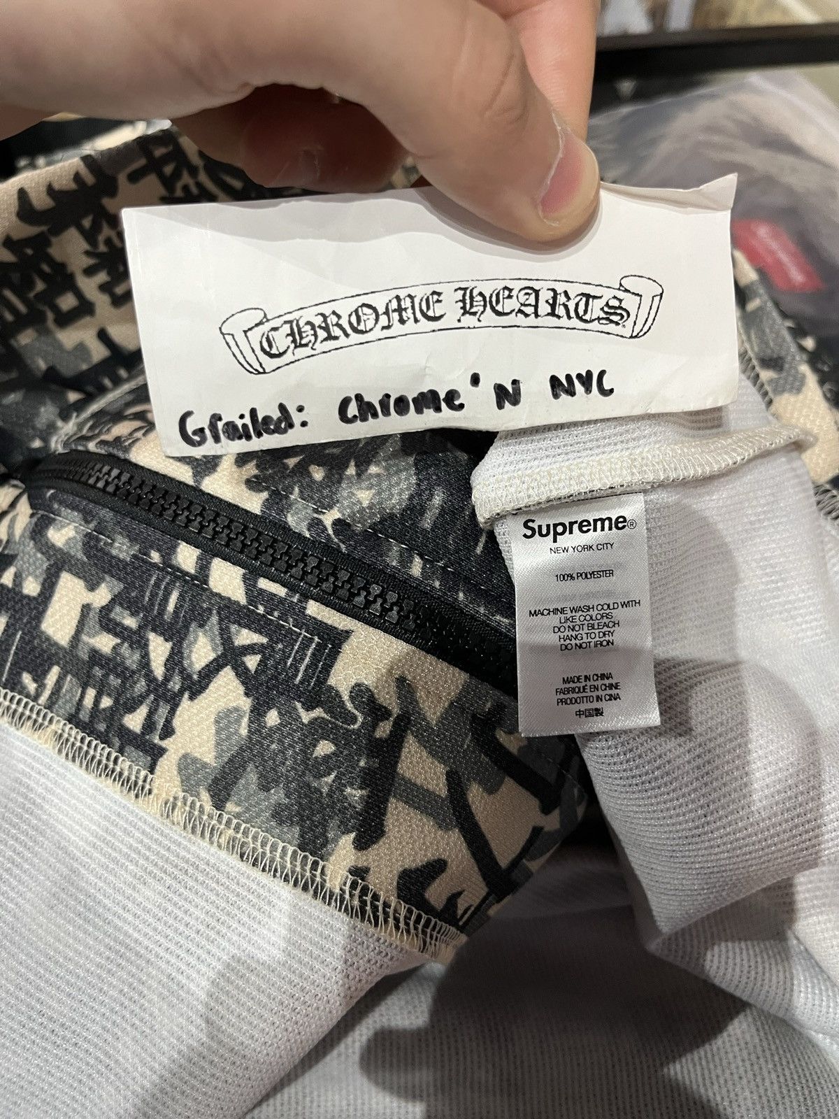 Supreme NEW Supreme Kanji Zip Up Jersey Sz M Size US M / EU 48-50 / 2 - 5 Thumbnail