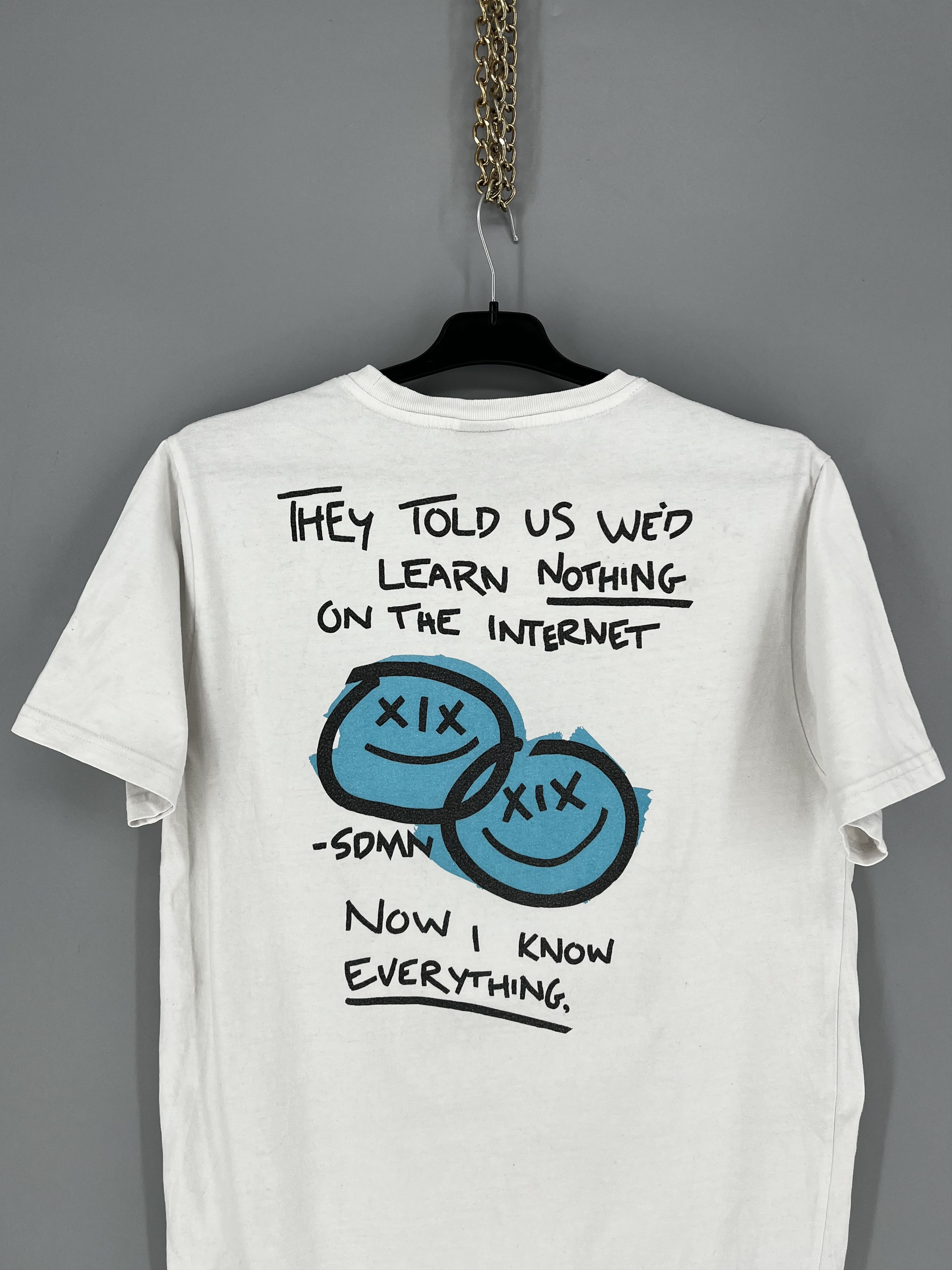 Vintage Graphic Tee Learn Nothing Internet Quote Shirt Size US L / EU 52-54 / 3 - 11 Thumbnail