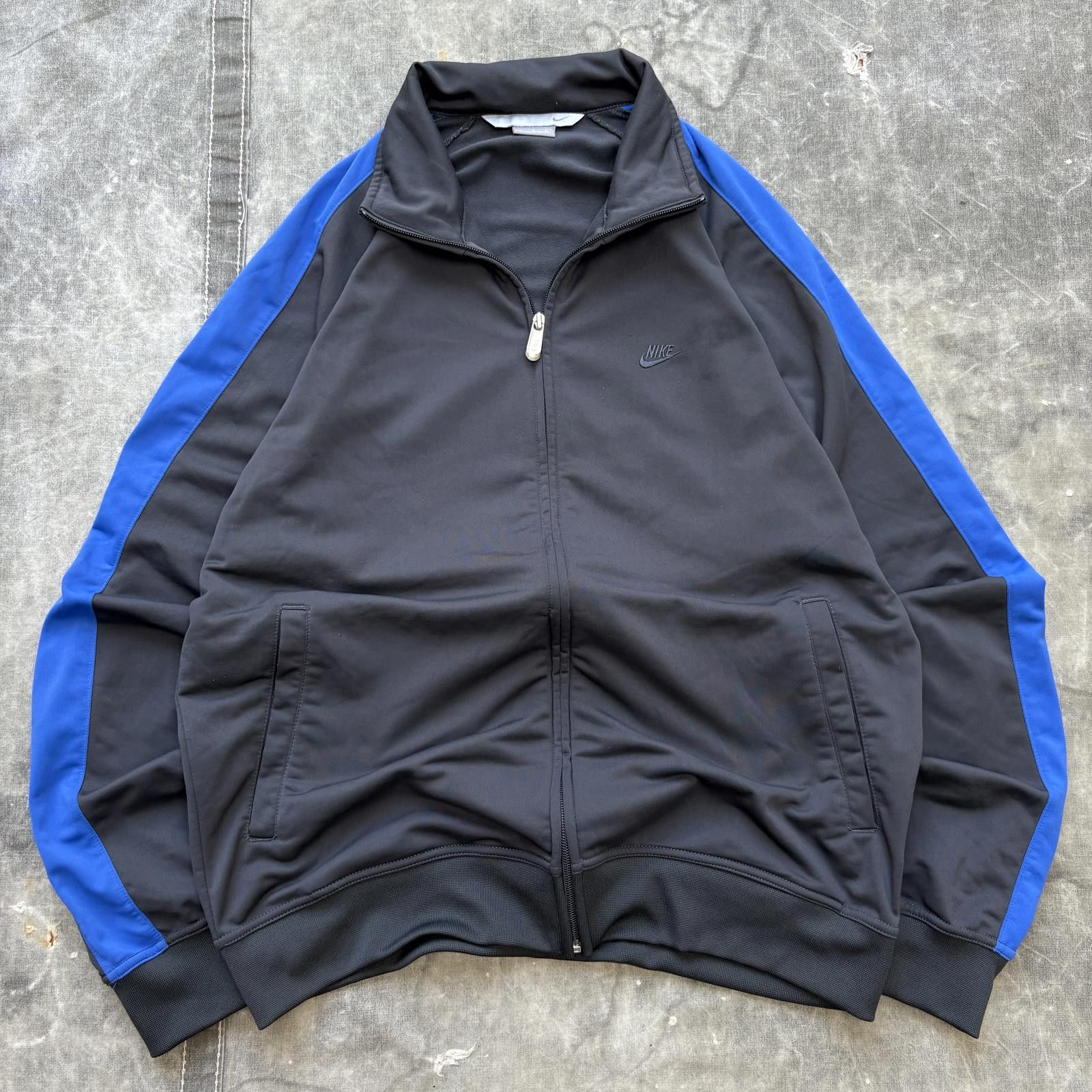 Nike Vintage Y2K Baggy Nike Sportswear Full Zip Track Jacket Size US L / EU 52-54 / 3 - 1 Thumbnail